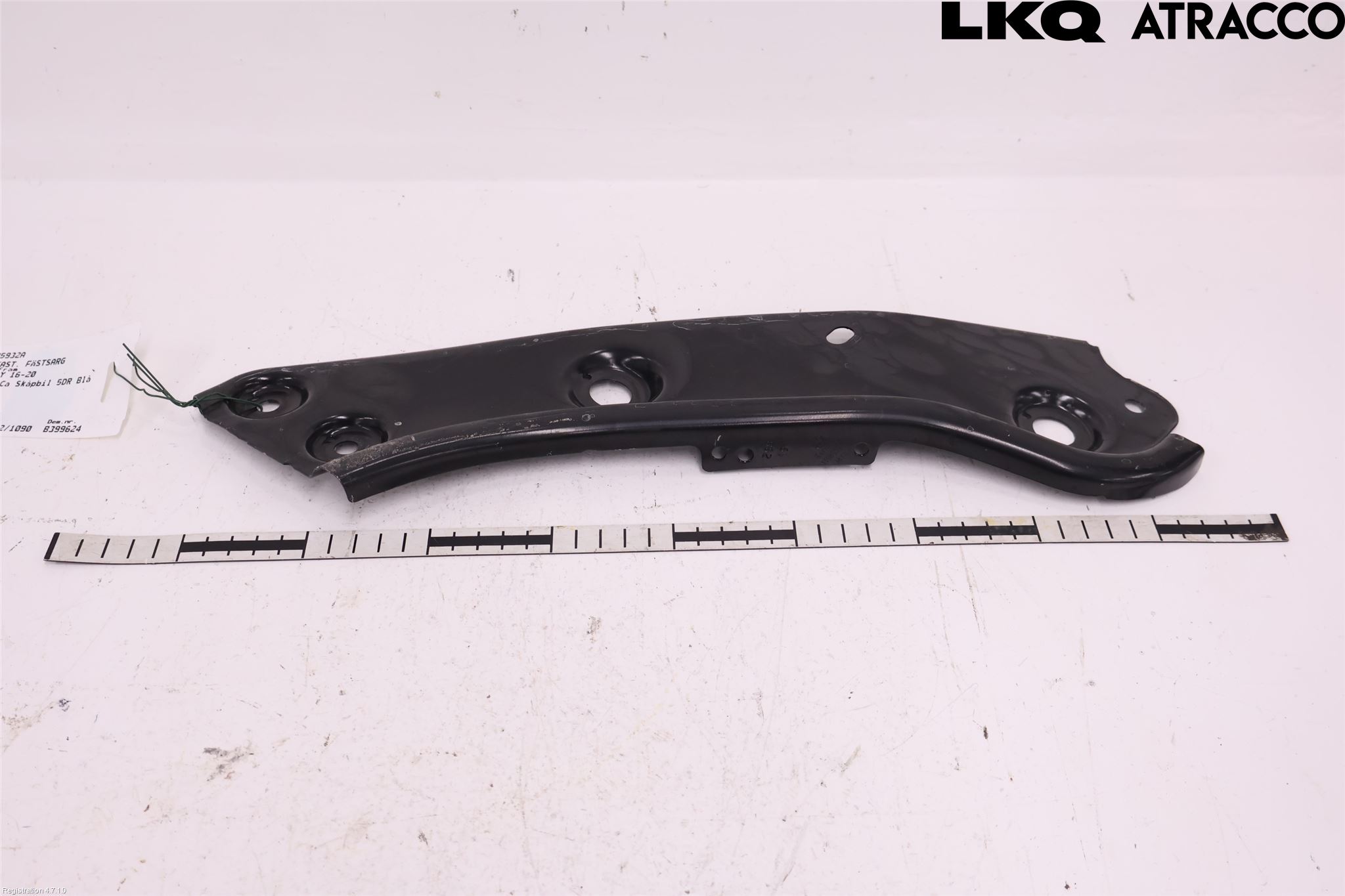 Volkswagen VW CADDY 16-20 Strålkast Fästsarg