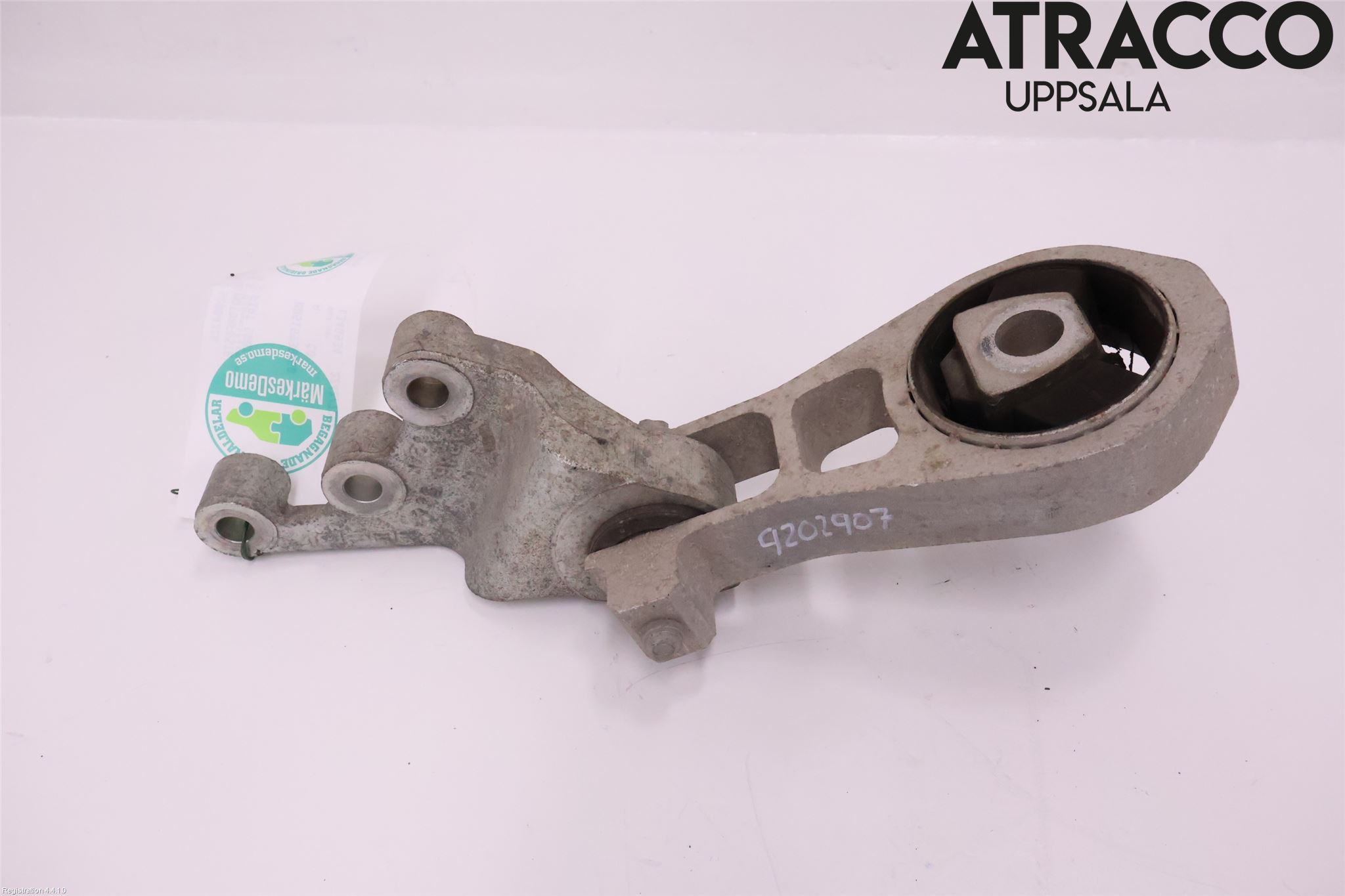 Fiat 500X 15- Motorfäste