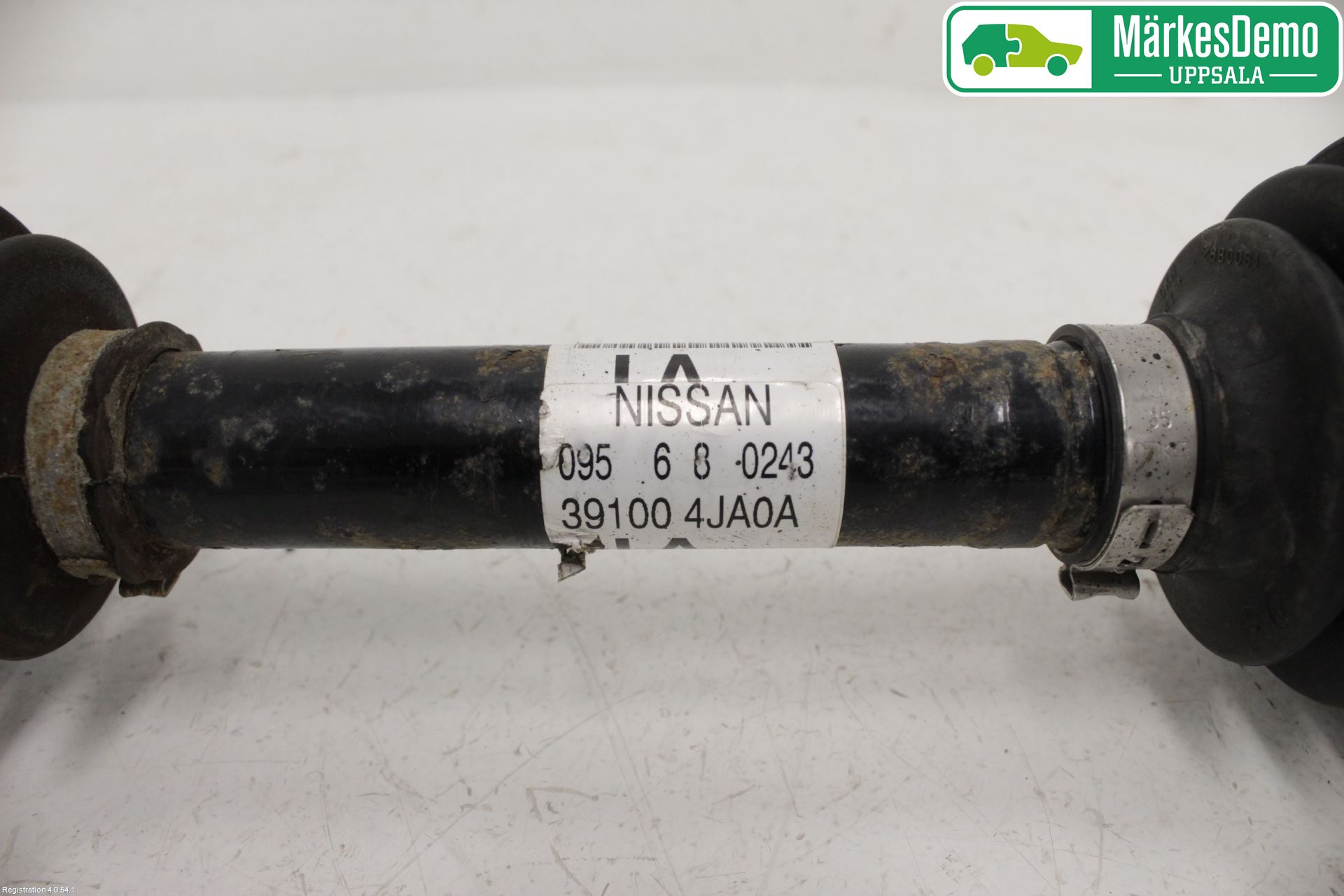 Nissan NAVARA, TREK-1 17-21 Drivaxel Fram Höger