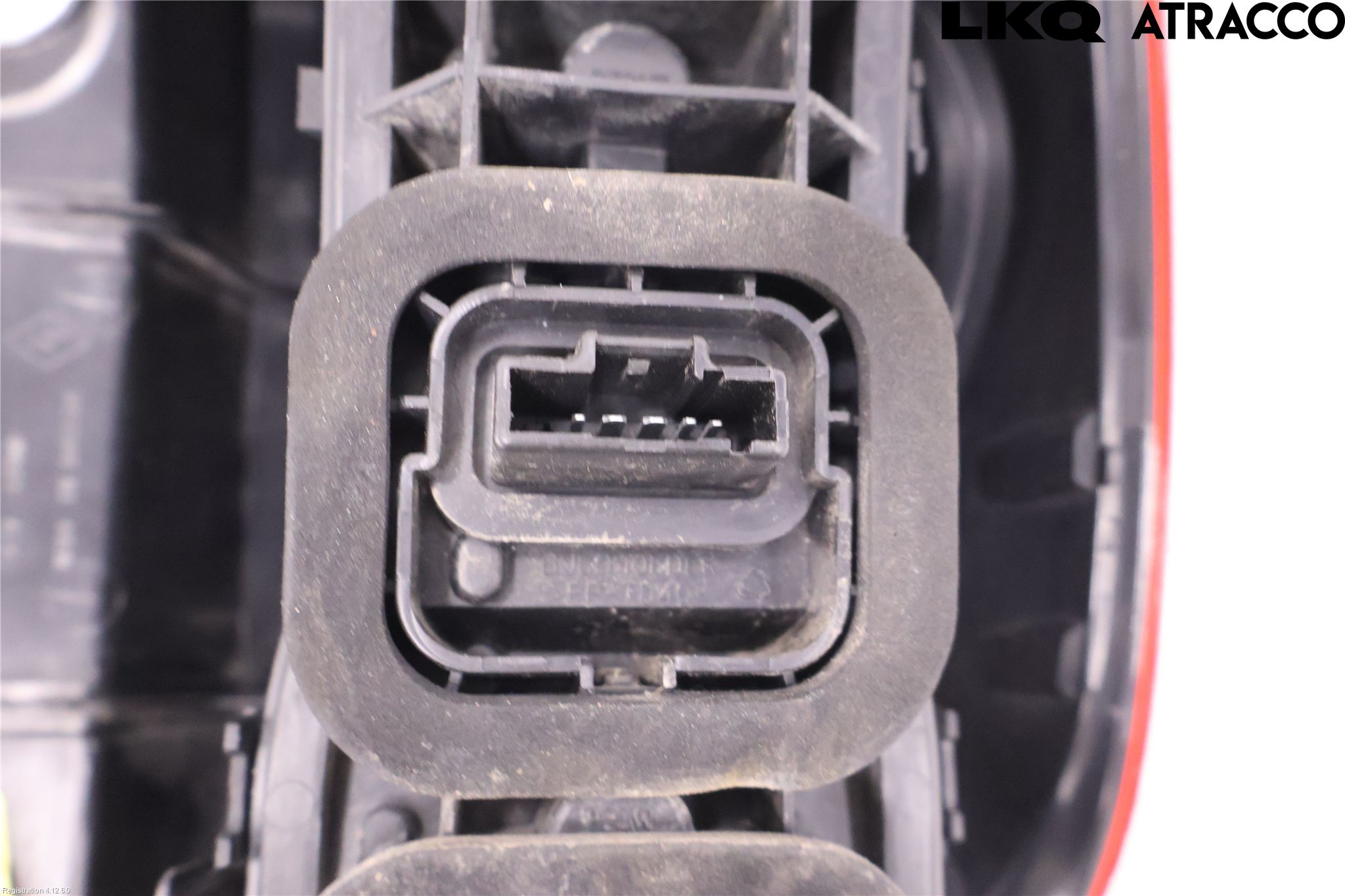 Dacia DUSTER 10-17 Bakljus Vänster