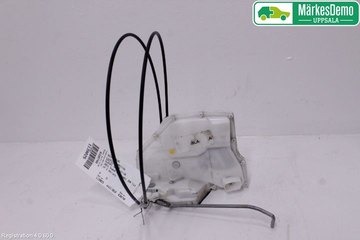 Suzuki SWIFT 11-16 Låskista-Dörrlås