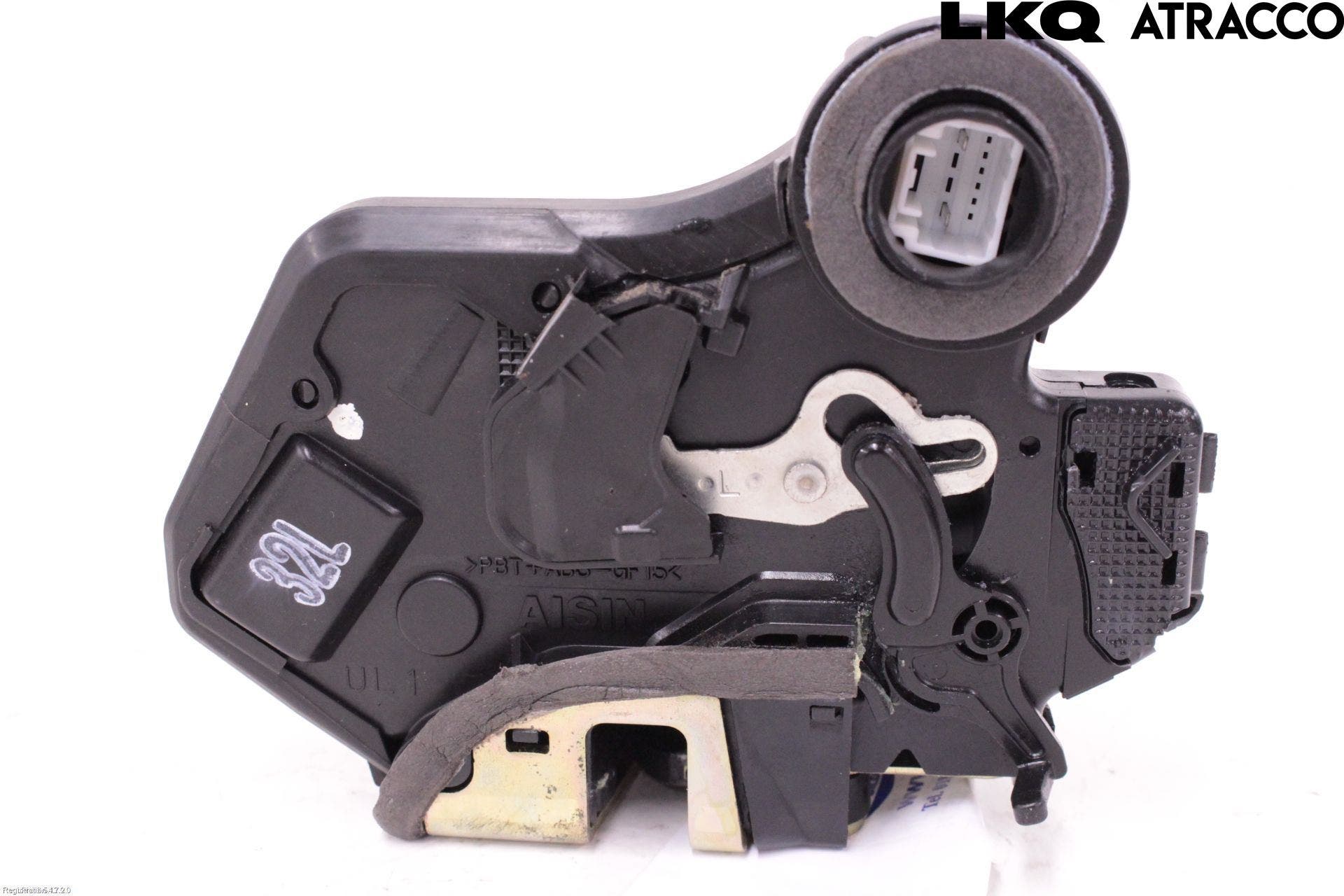 Toyota AVENSIS 03-06 Låskista-Dörrlås