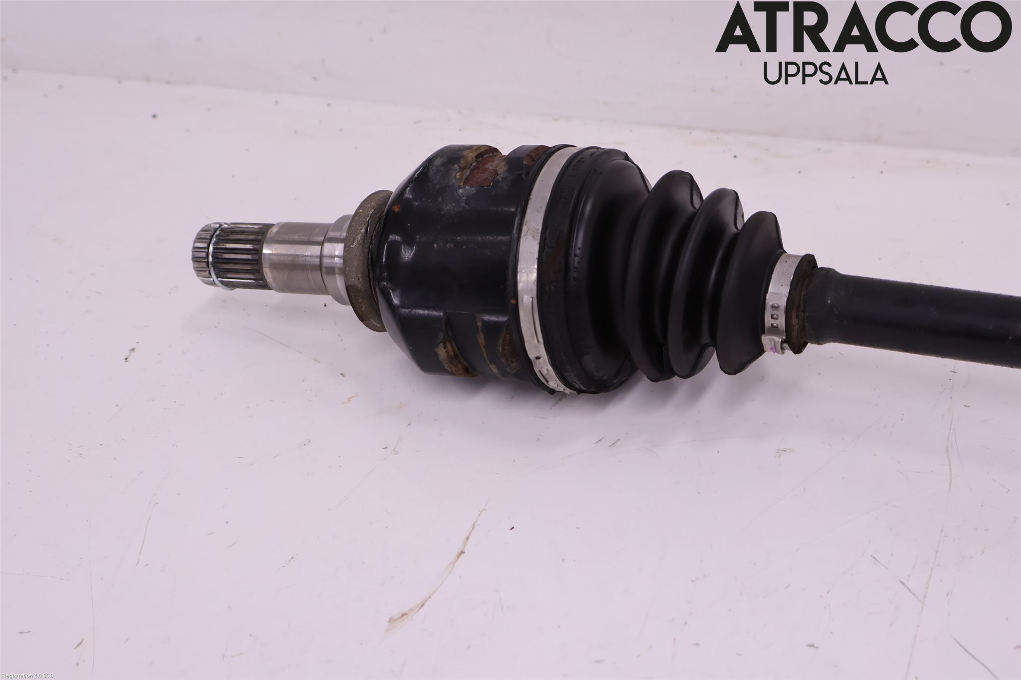 Toyota YARIS XP130 15-20 Drivaxel Fram Vänster