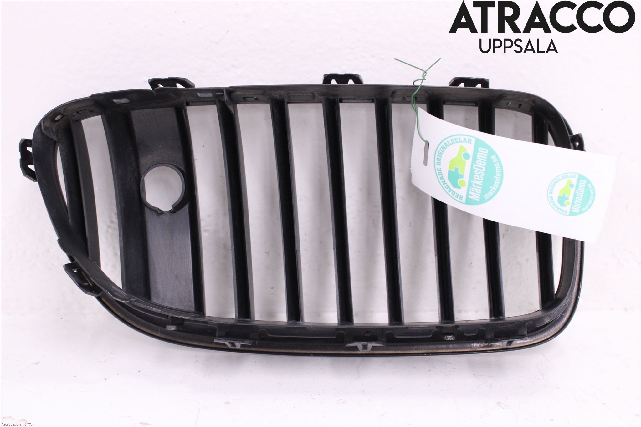 BMW 5 F10/F11/F18 09-17 Grilldel Vänster