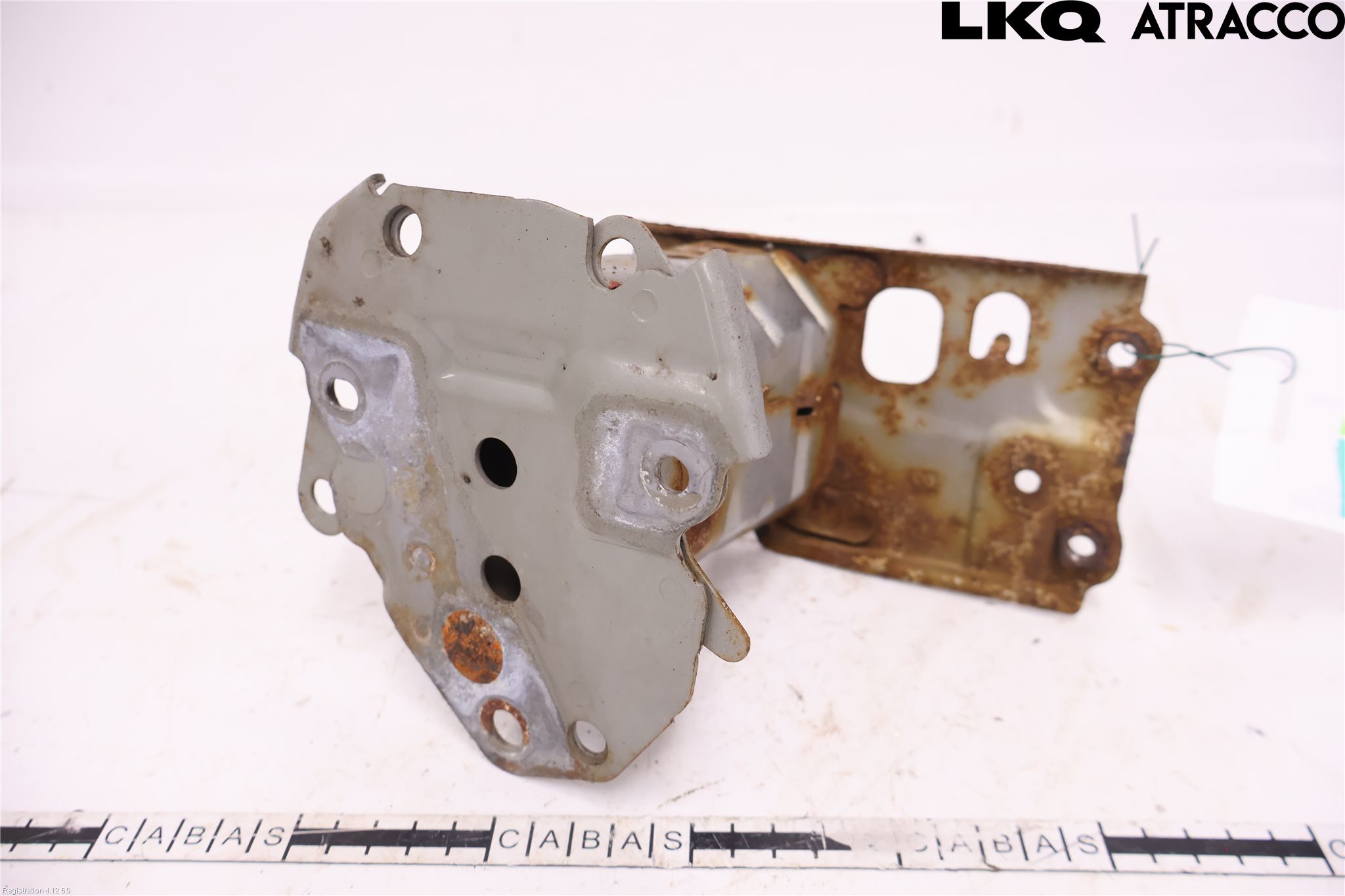 Toyota AURIS 13-19 Stötfångarbärjärn Bak