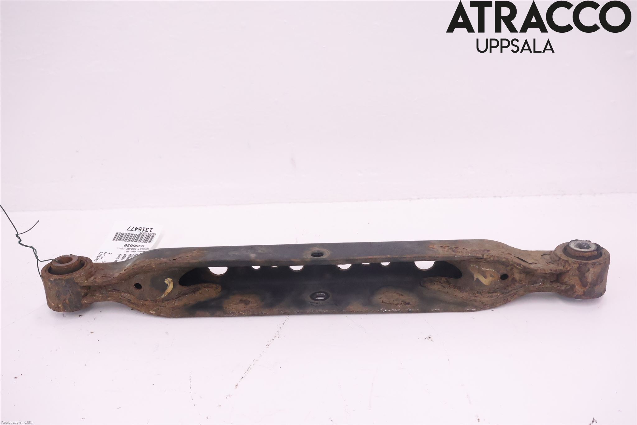 Renault KADJAR 15- Bärarm Bak Vänster