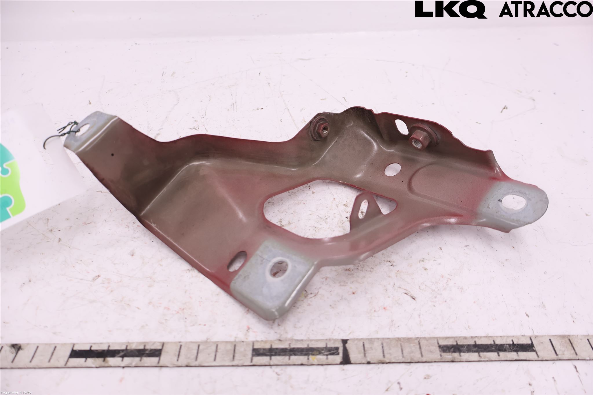 Tesla MODEL 3 17- Skärmfäste Fram Hö