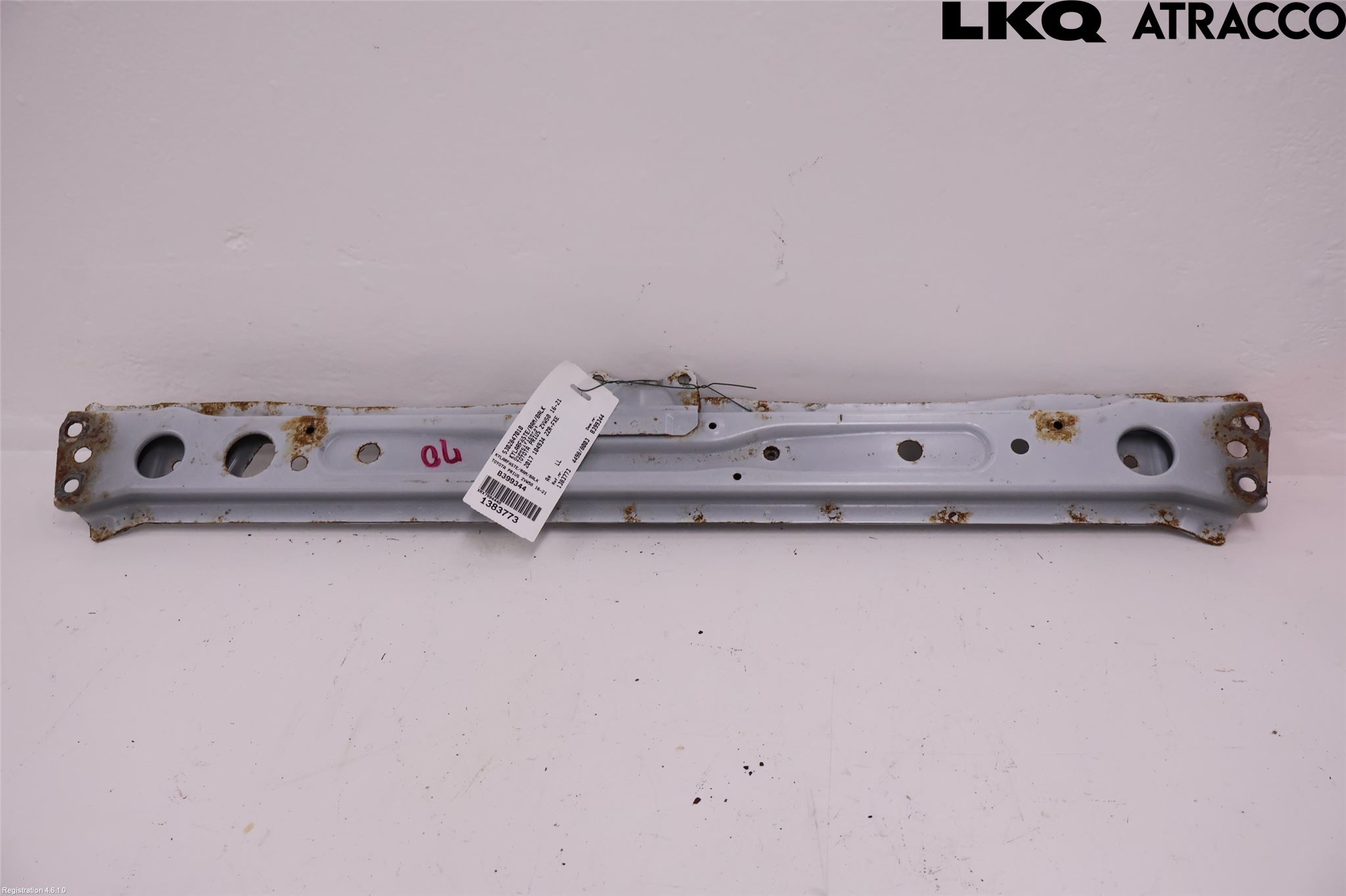 Toyota PRIUS (ZVW50) 16-21 Kylarfäste-Ram-Balk