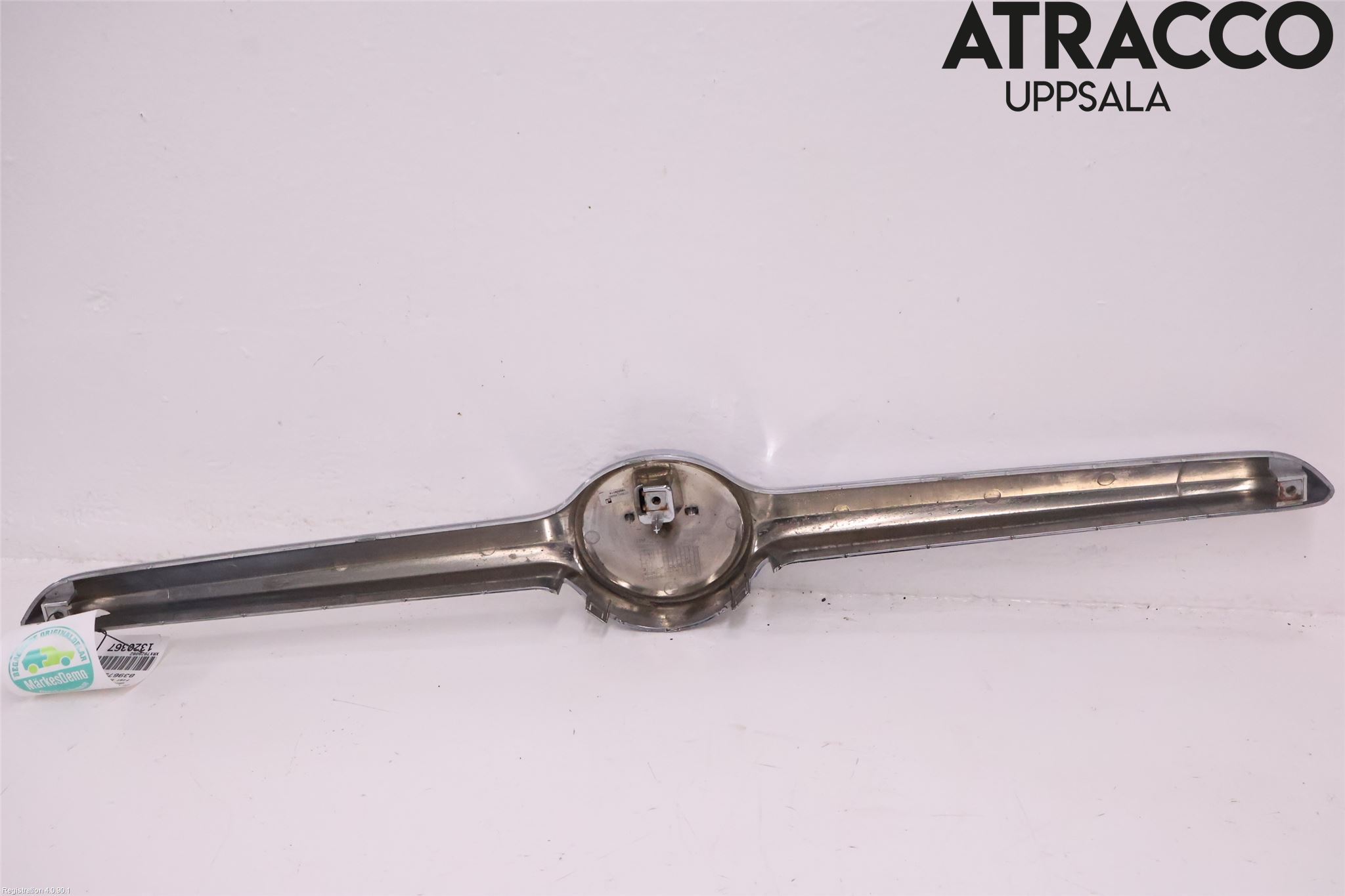 Fiat 500X 15- Grilldel Mitt