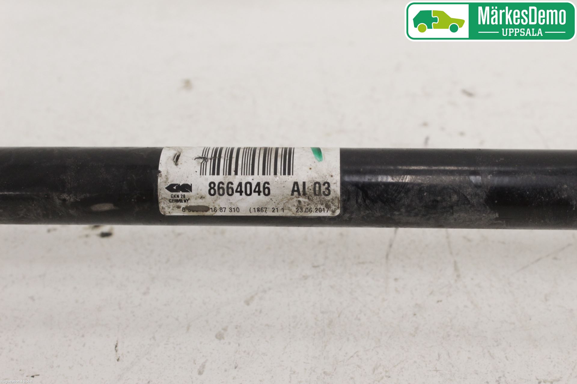 BMW 5 G30/G31/F90 17-23 Drivaxel Bak Höger
