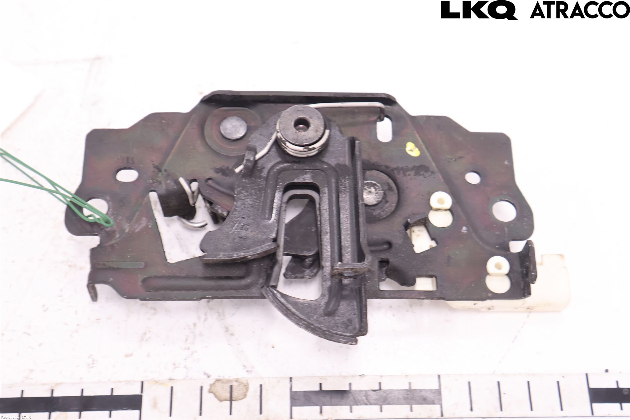 Ford FOCUS 11-14 Huv Spärr