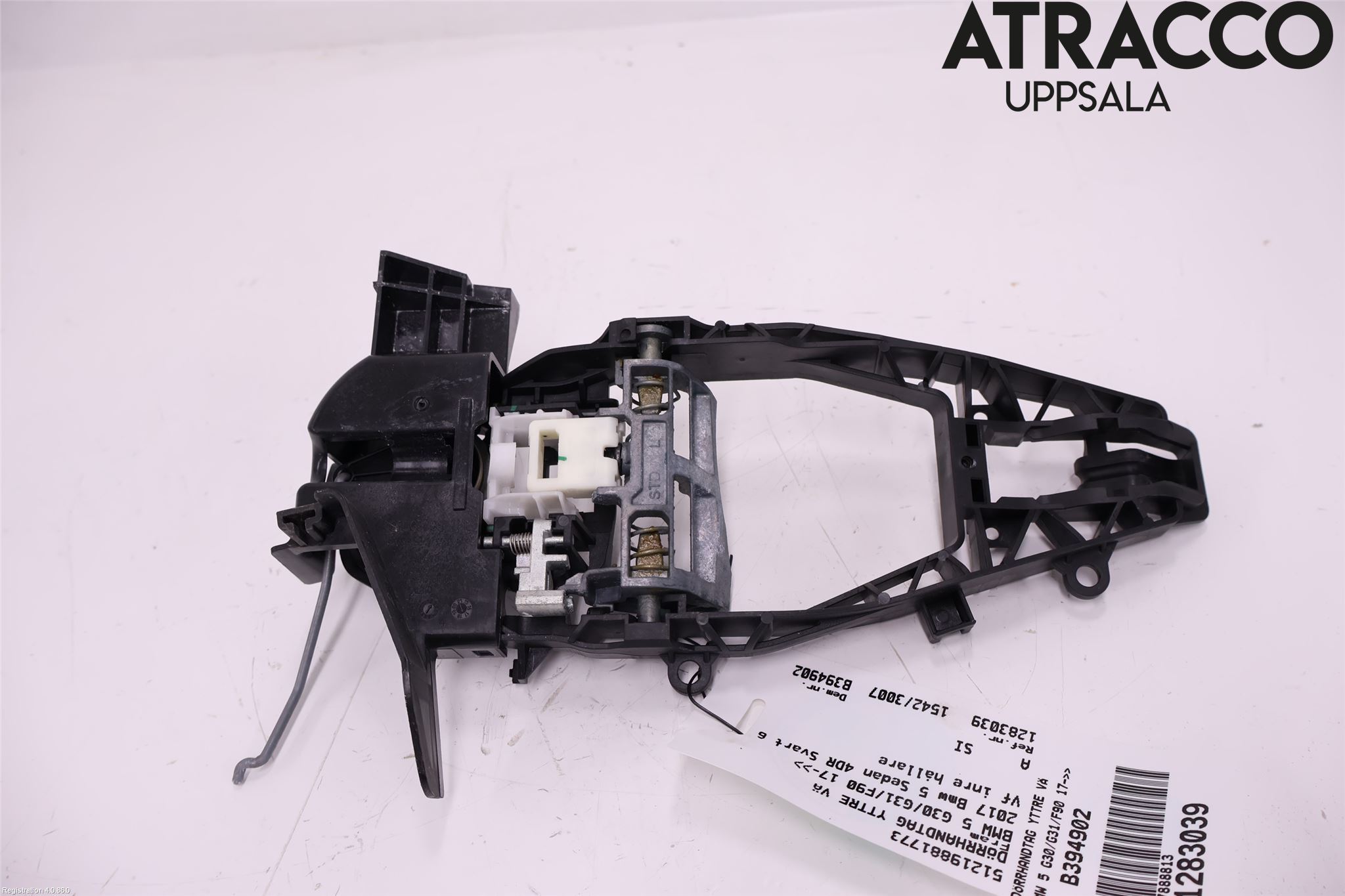 BMW 5 G30/G31/F90 17-23 Dörrhandtag Yttre Vä