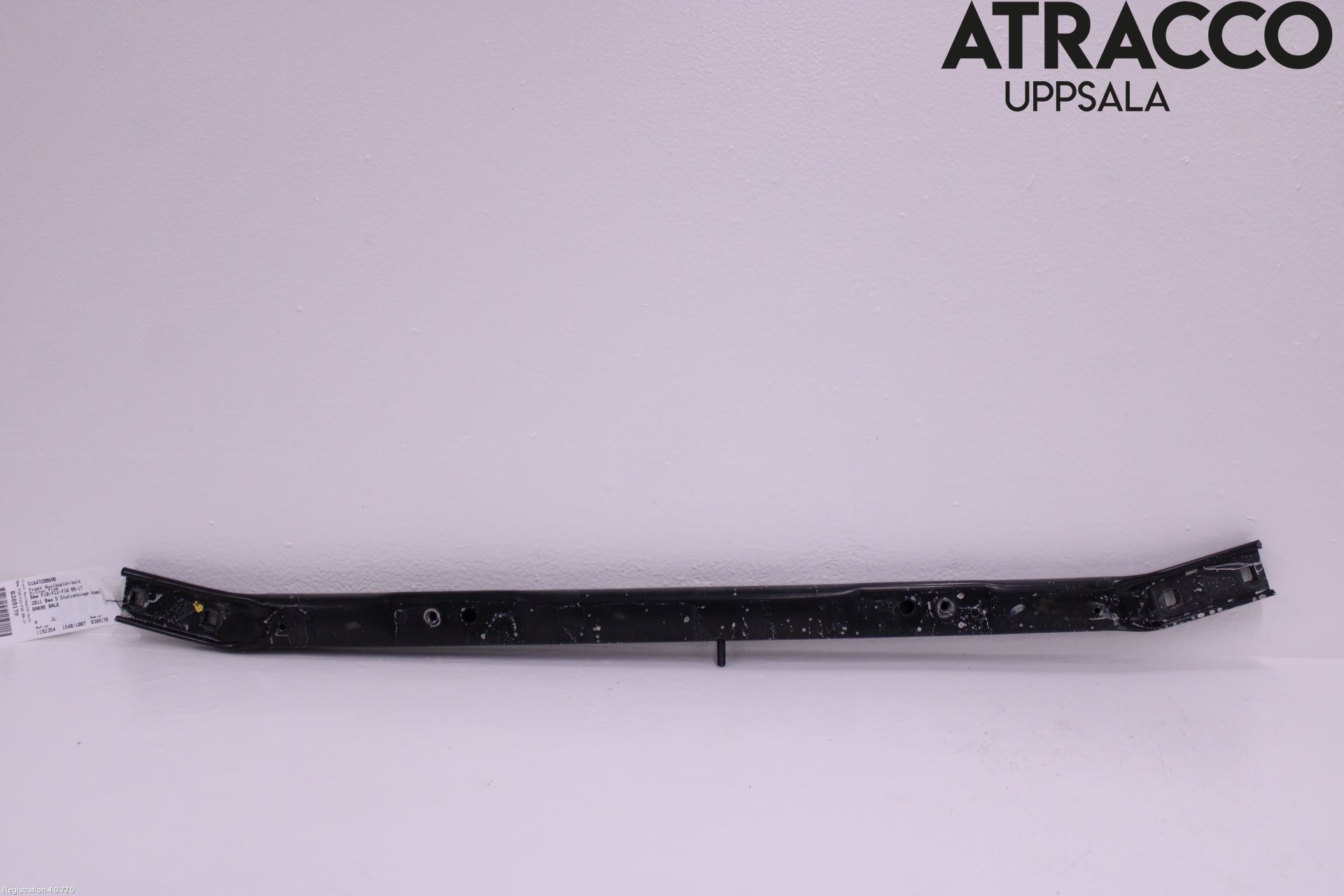 BMW 5 F10/F11/F18 09-17 Front Huvlåsplåt-Balk