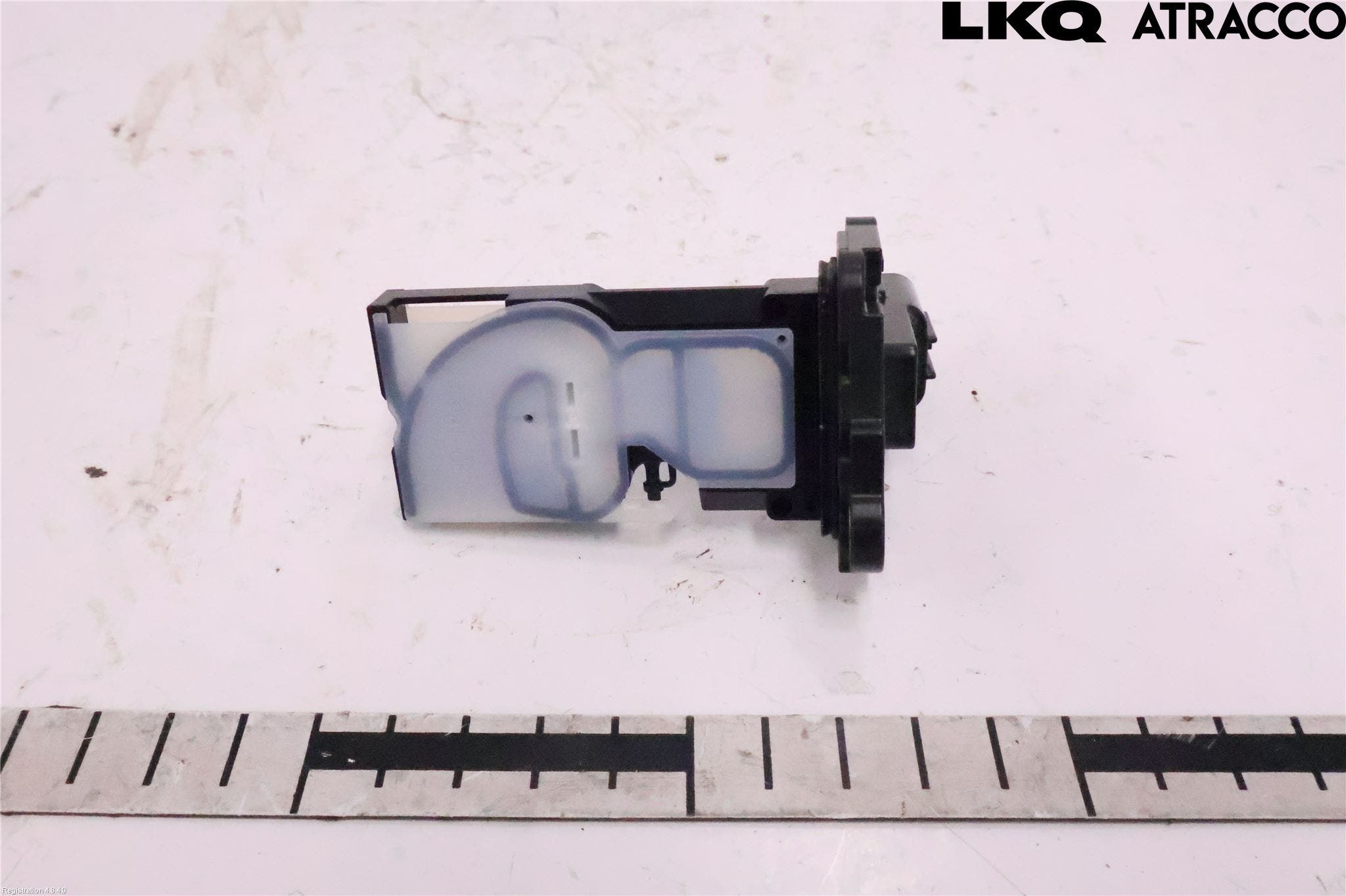 Toyota YARIS XP21 20- Injluftmassamätare