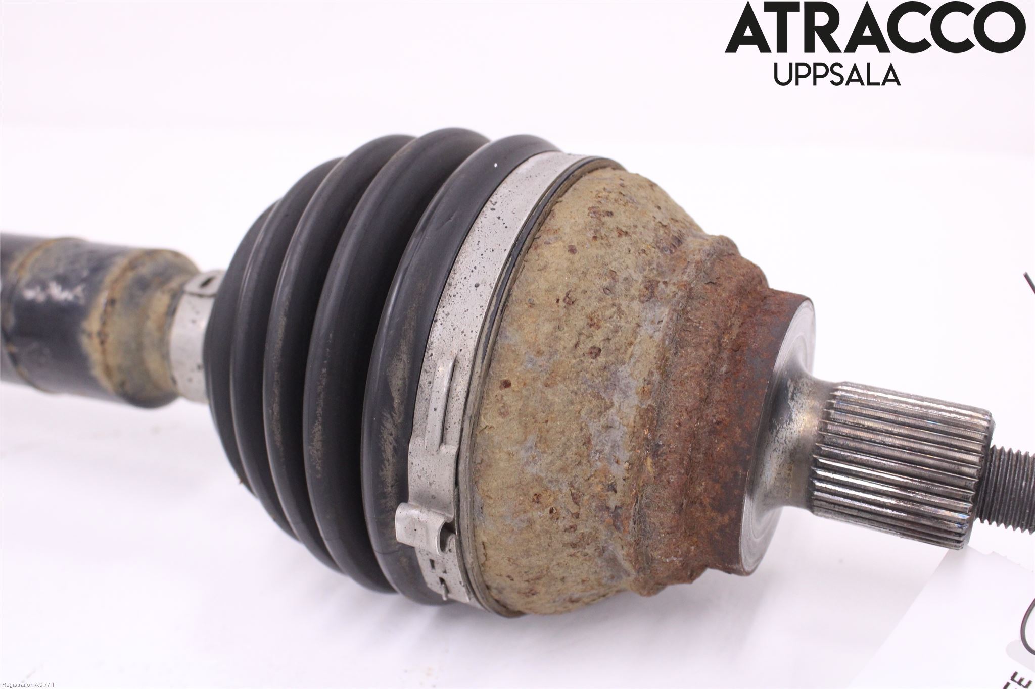 Volkswagen VW PASSAT 15-19 Drivaxel Fram Höger