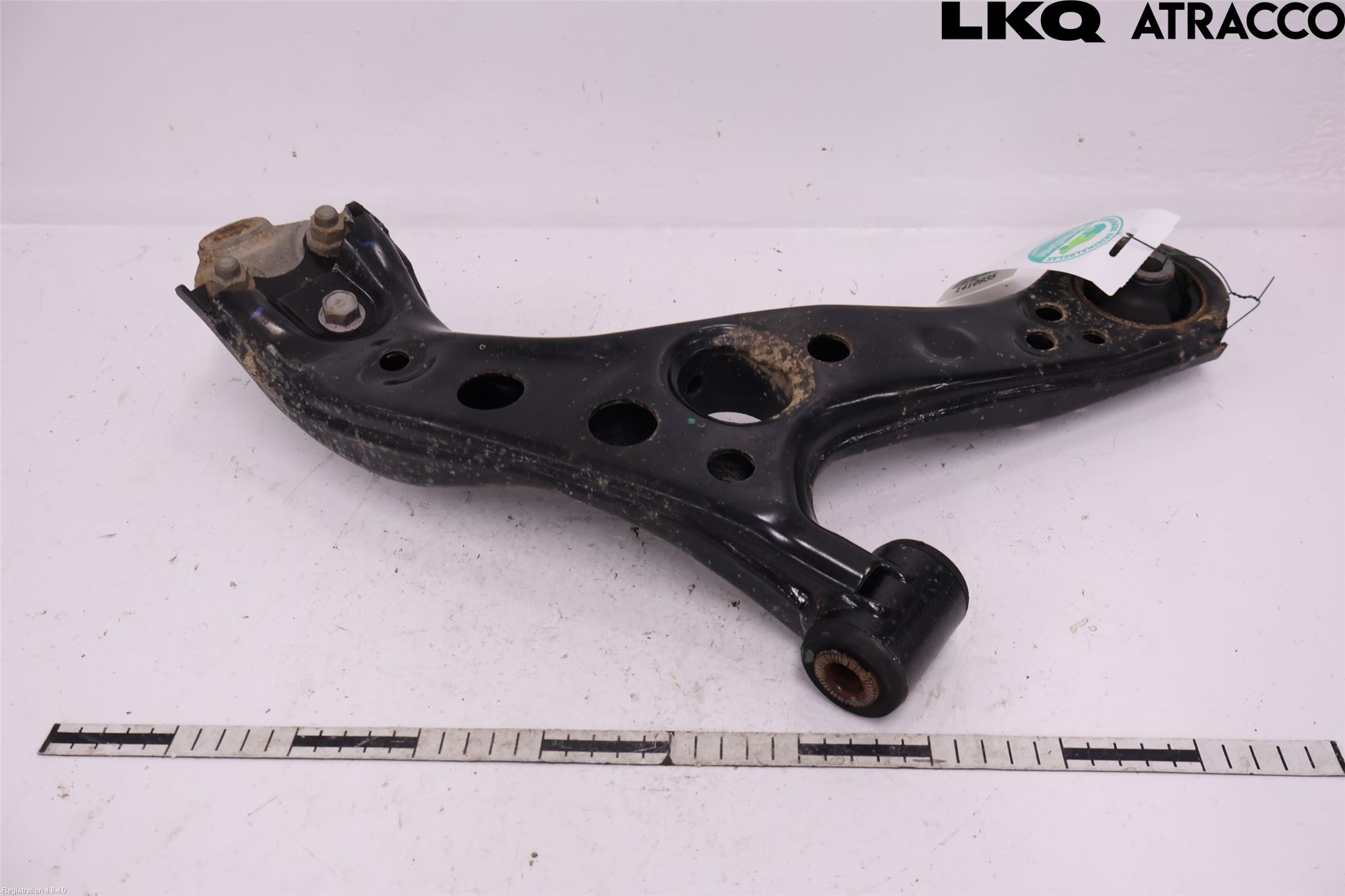 Toyota C-HR 16-23 Bärarm Fram Undre Vä