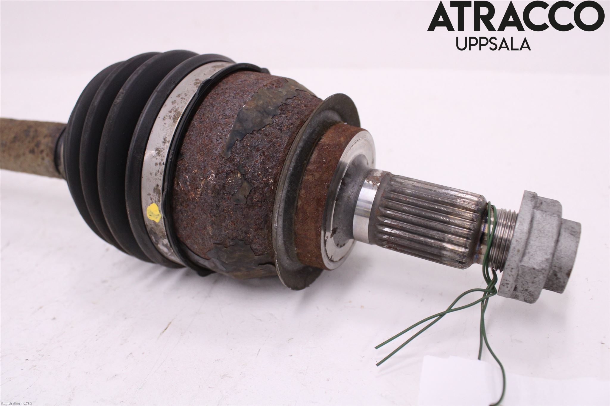 Mini COUPE R56 05-14 Drivaxel Fram Höger