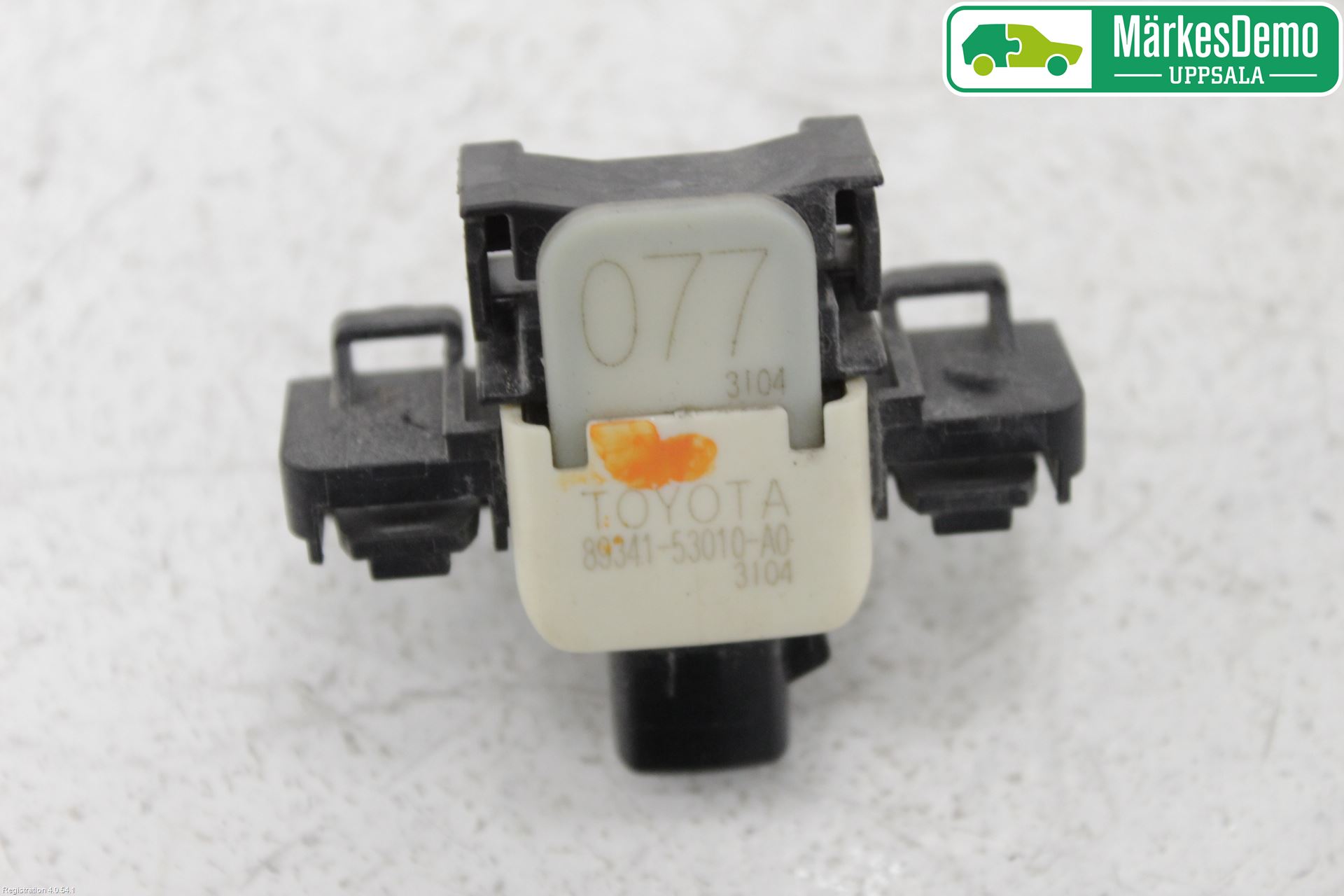 Lexus IS 250/350 14-20 Parkeringshjälp Frontsensor