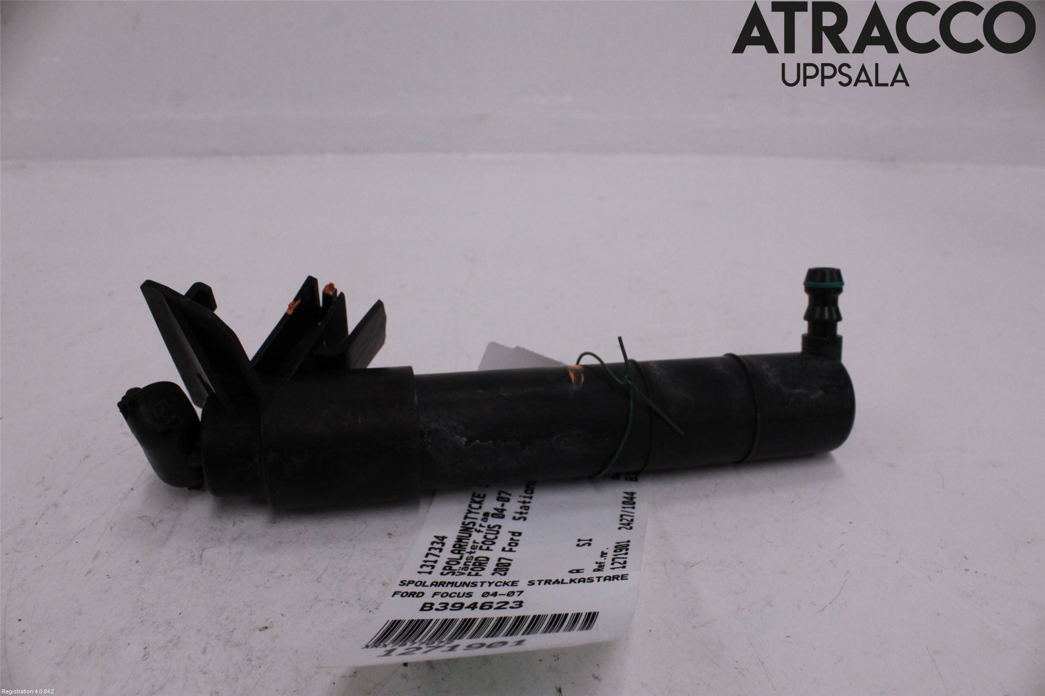 Ford FOCUS     04-07 Spolarmunstycke Strålkastare