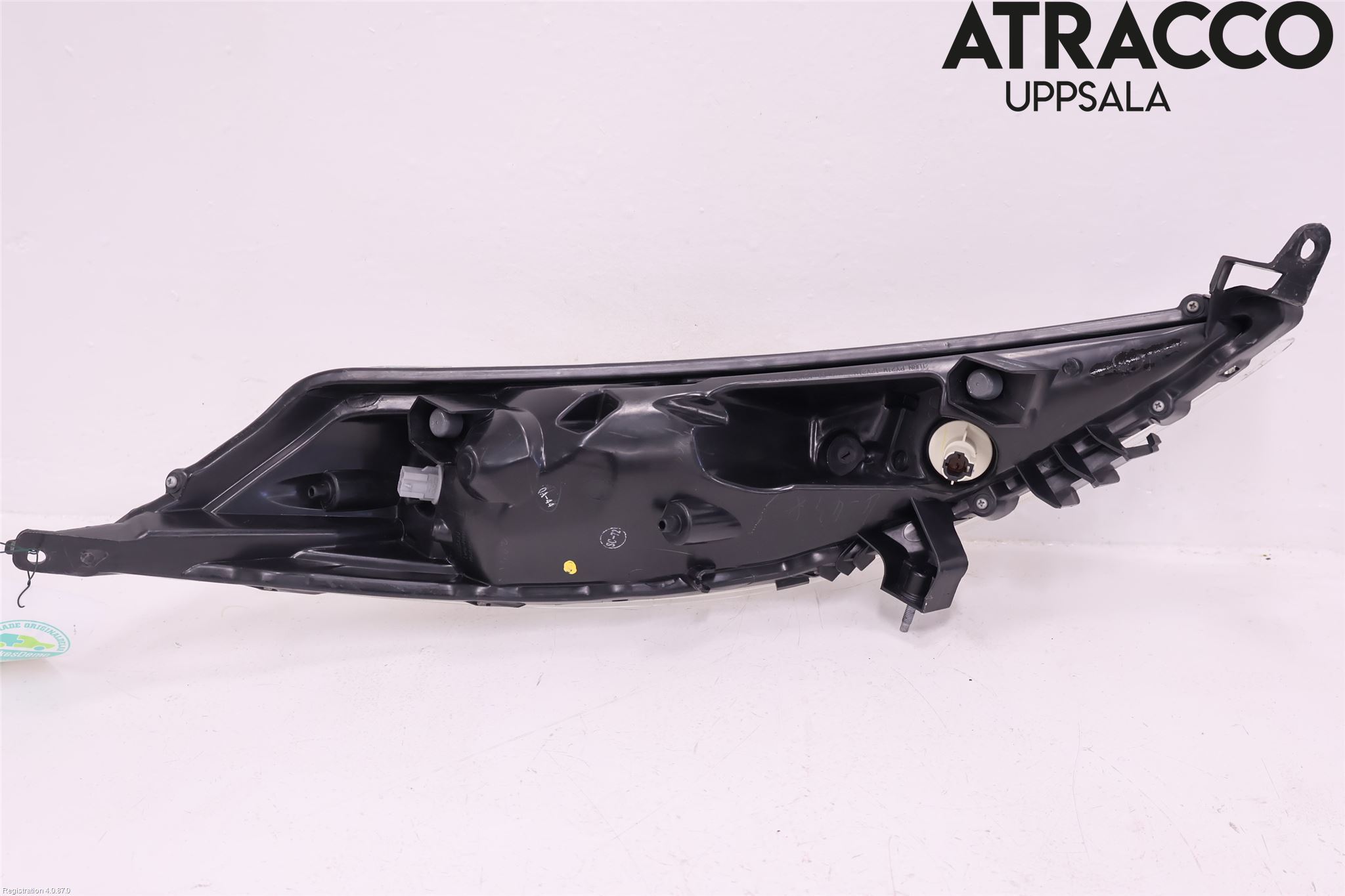 Nissan JUKE 10-14 Strålkastare Vänster