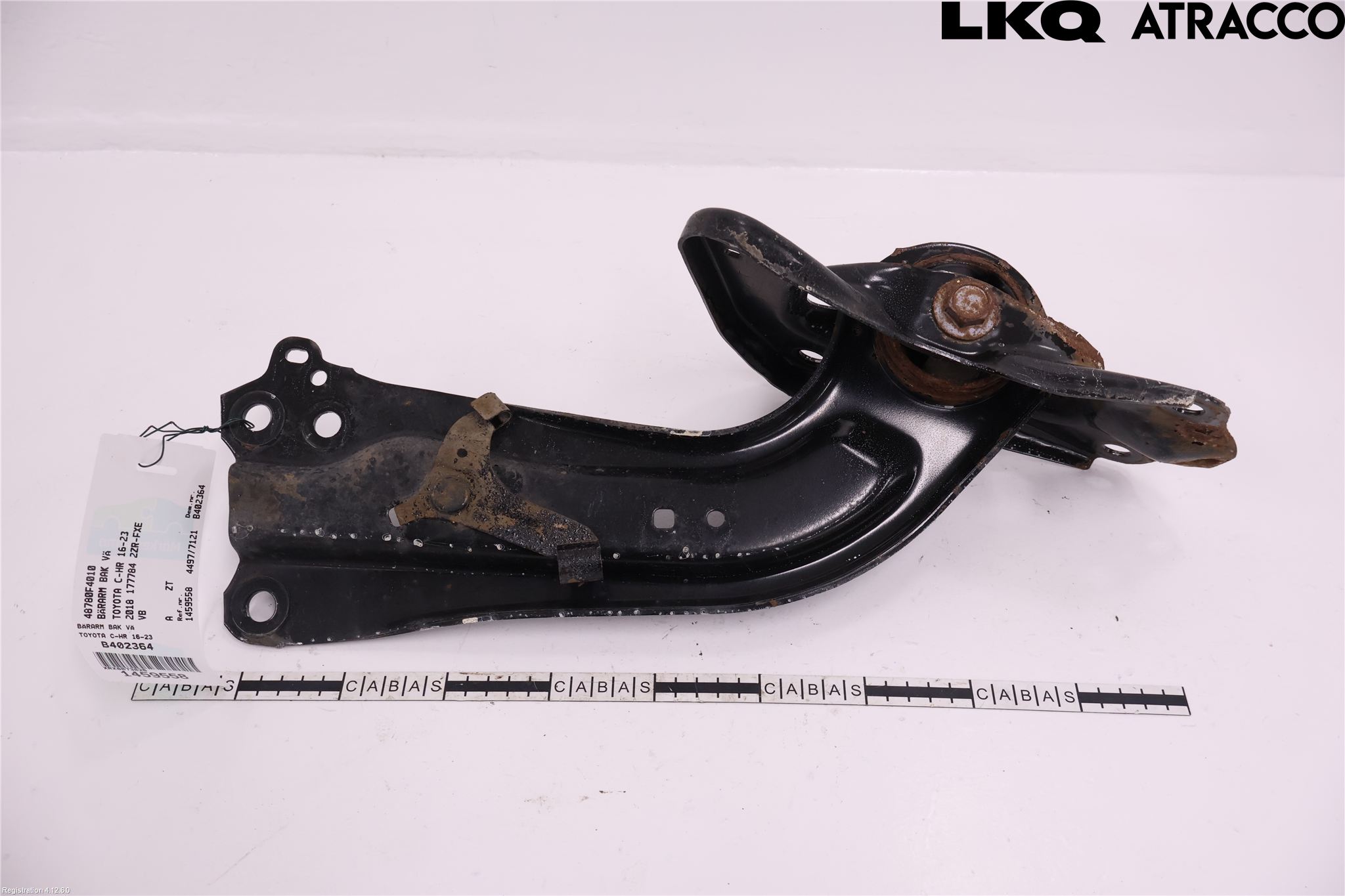 Toyota C-HR 16-23 Bärarm Bak Vänster