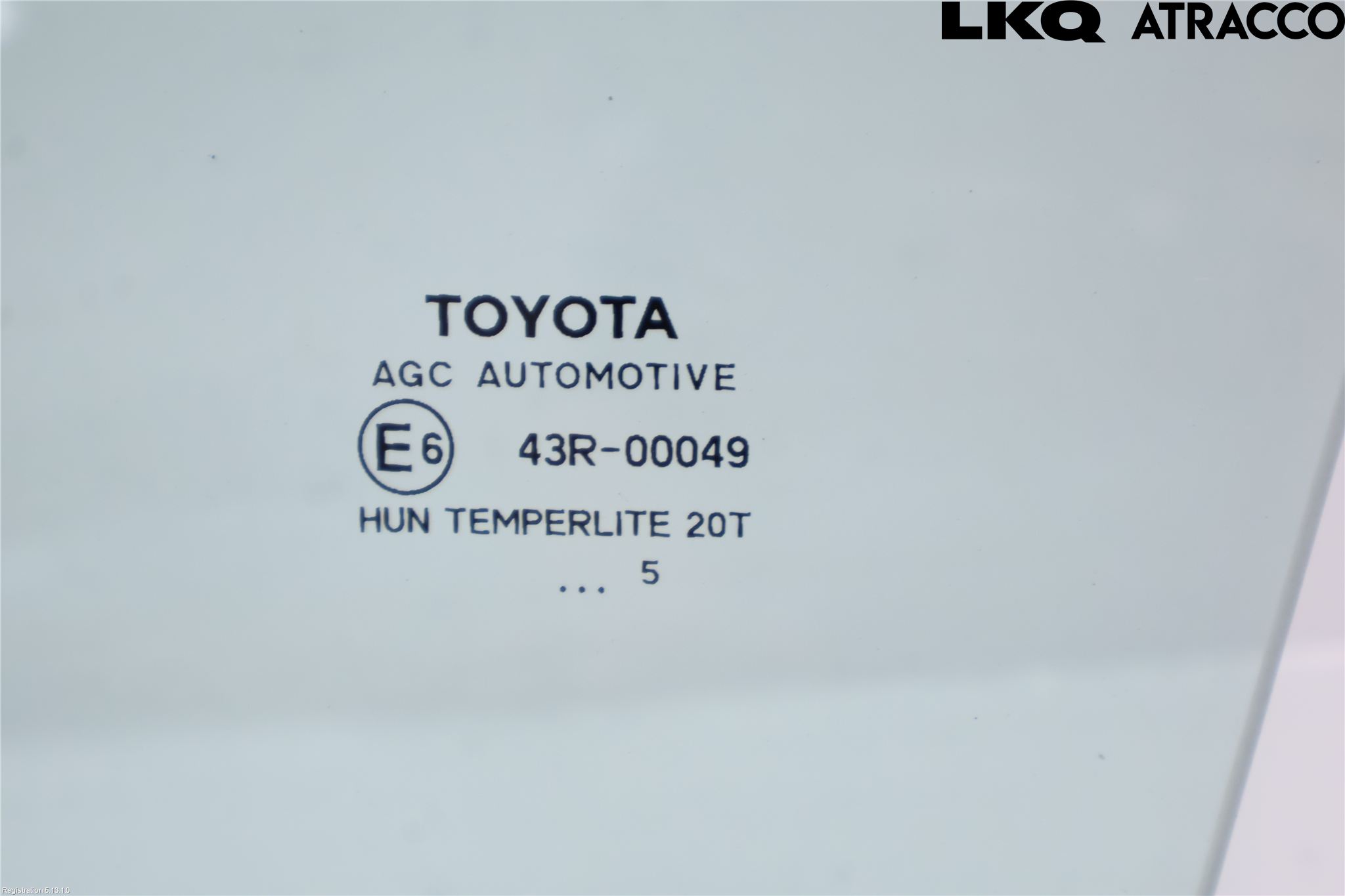 Toyota YARIS CROSS XP21 21- Dörruta Fram Vänster