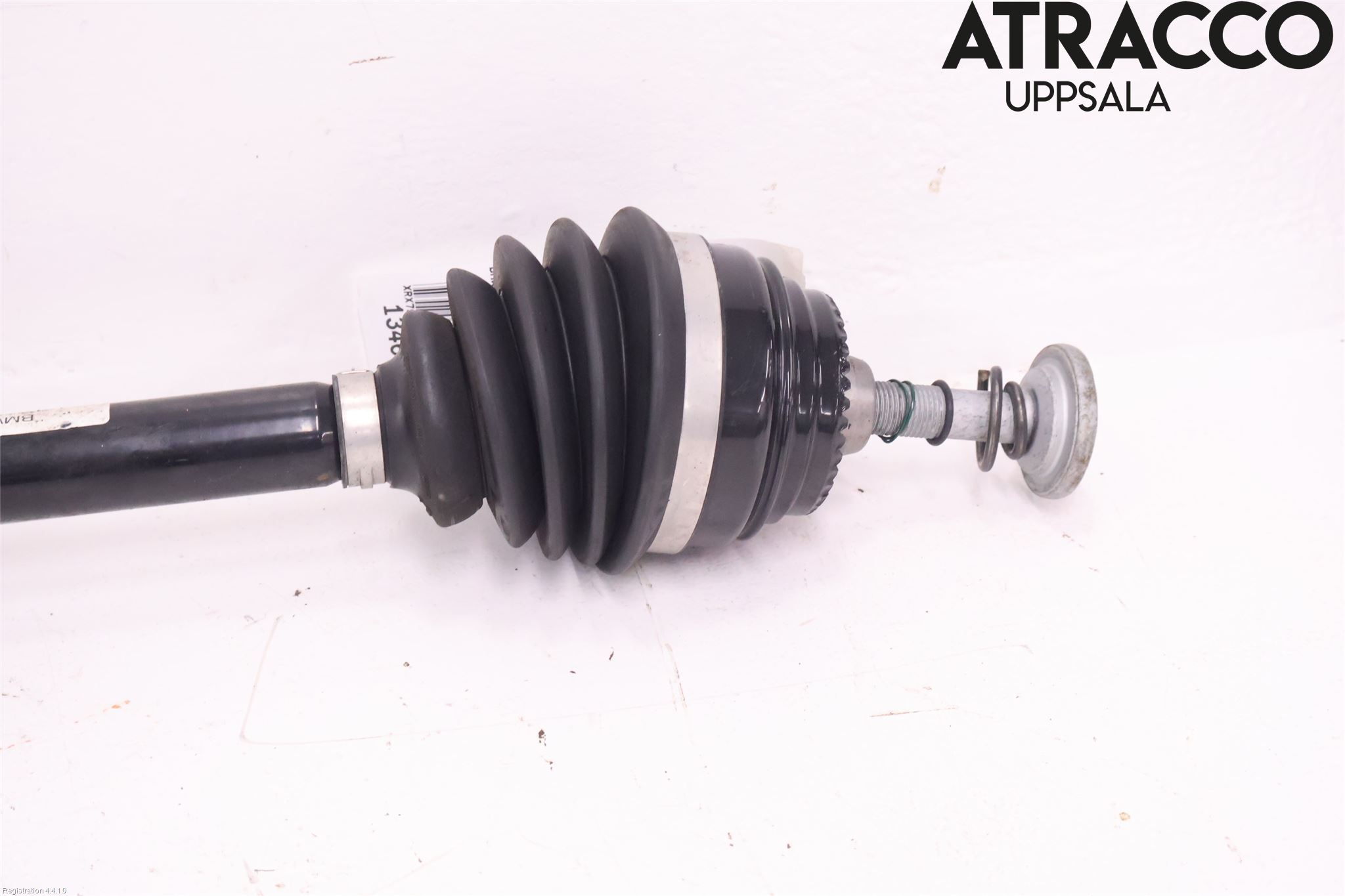 BMW 3 G20/G21/G80/G81 19- Drivaxel Fram Vänster