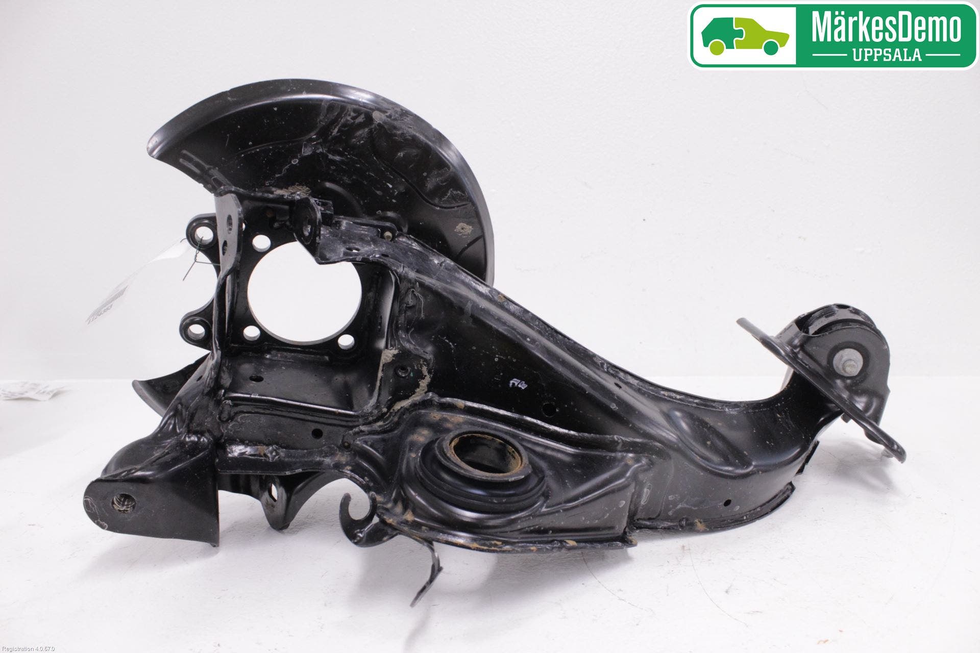 Mini ONE/COOPER 3DR F56 14-24 Hjullagerhus-Spindel Vä B