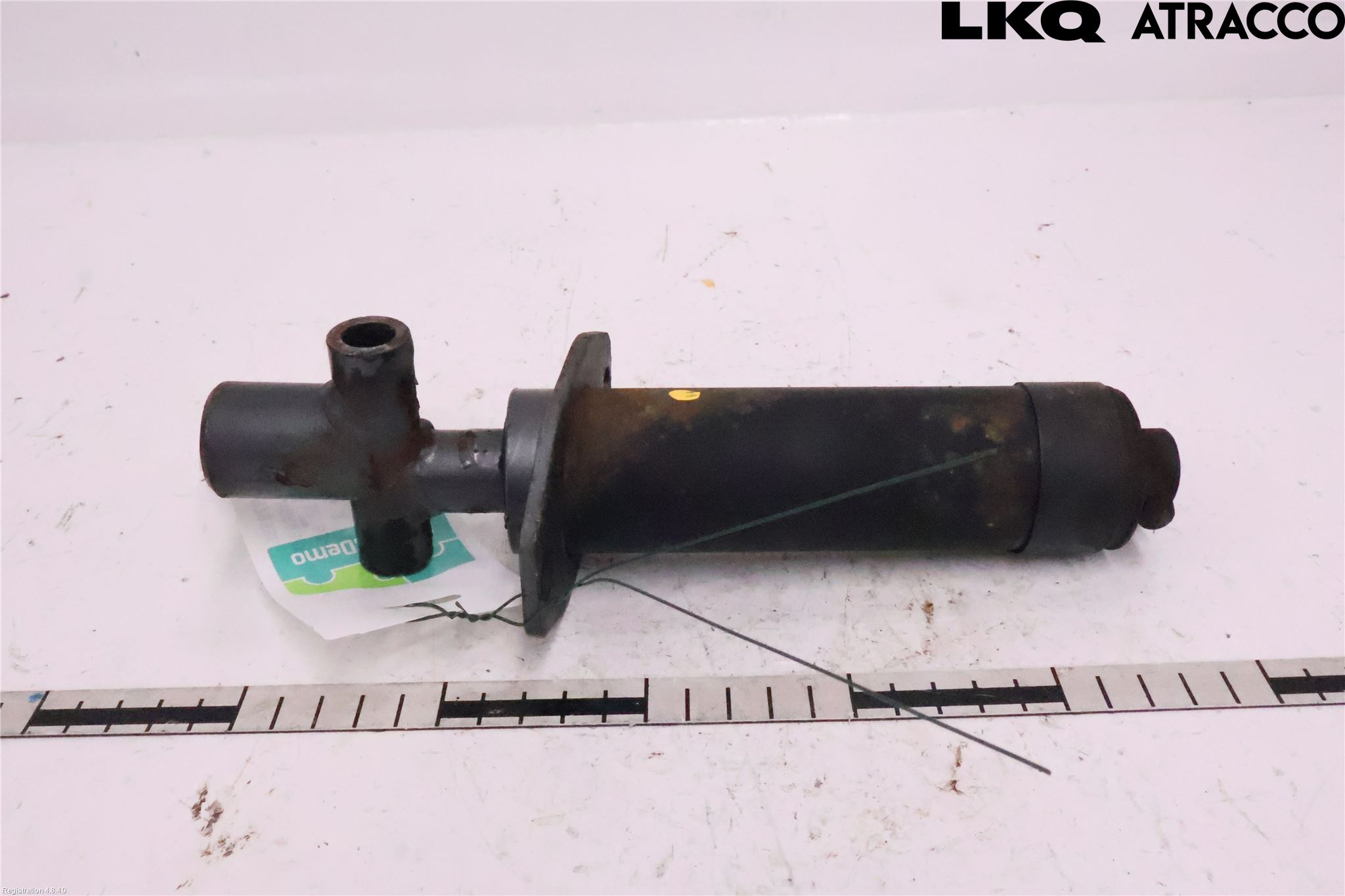 BMW 3 E30 83-94 Stötfångarbärjärn Fram