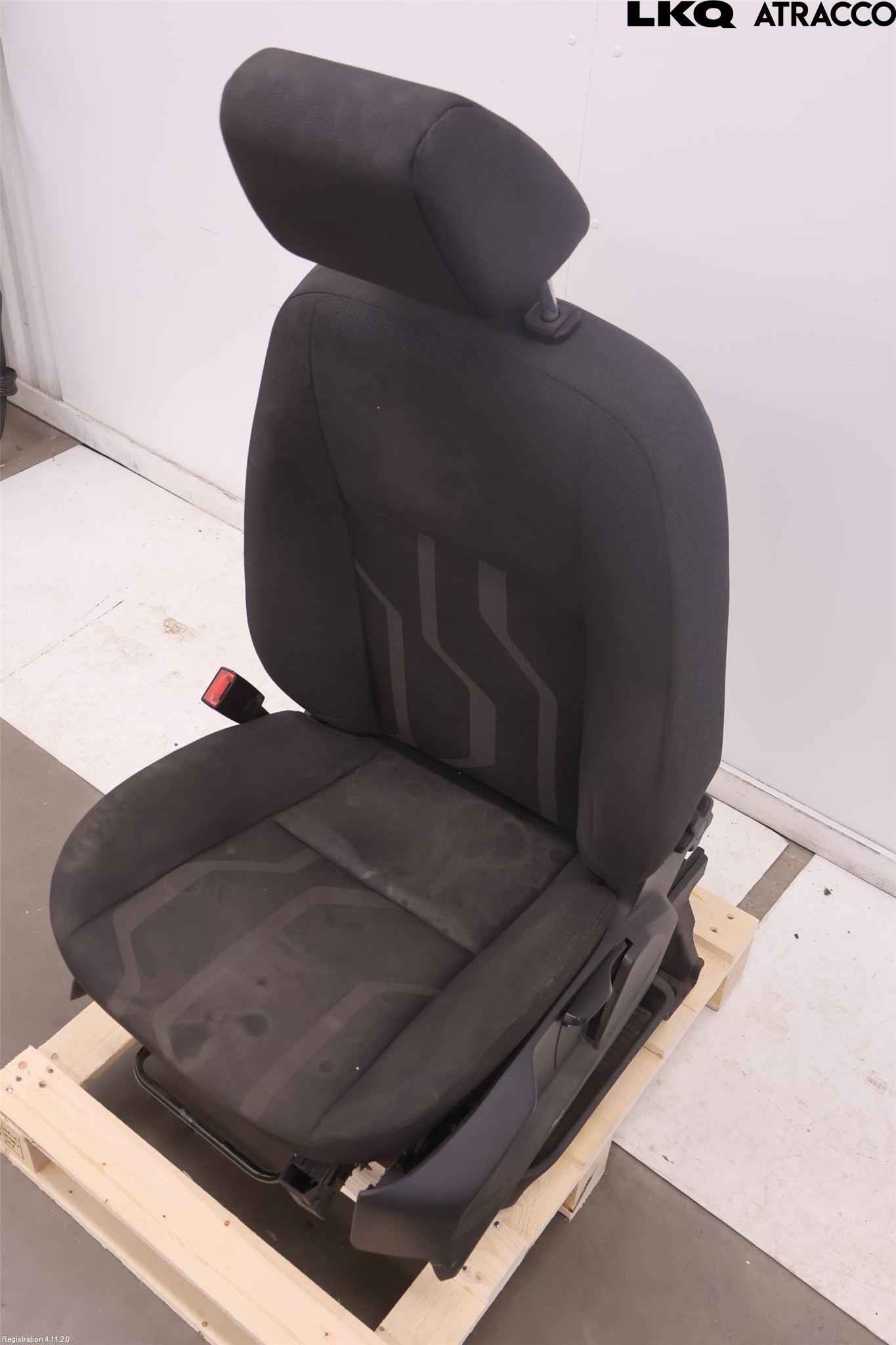 Ford TRANSIT/TOURNEO CONNECT 13-22 Inredning Stol Fram Vä