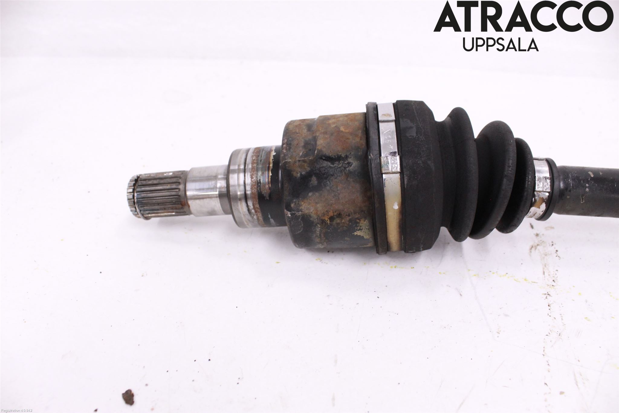 Suzuki ALTO 79-14 Drivaxel Fram Höger