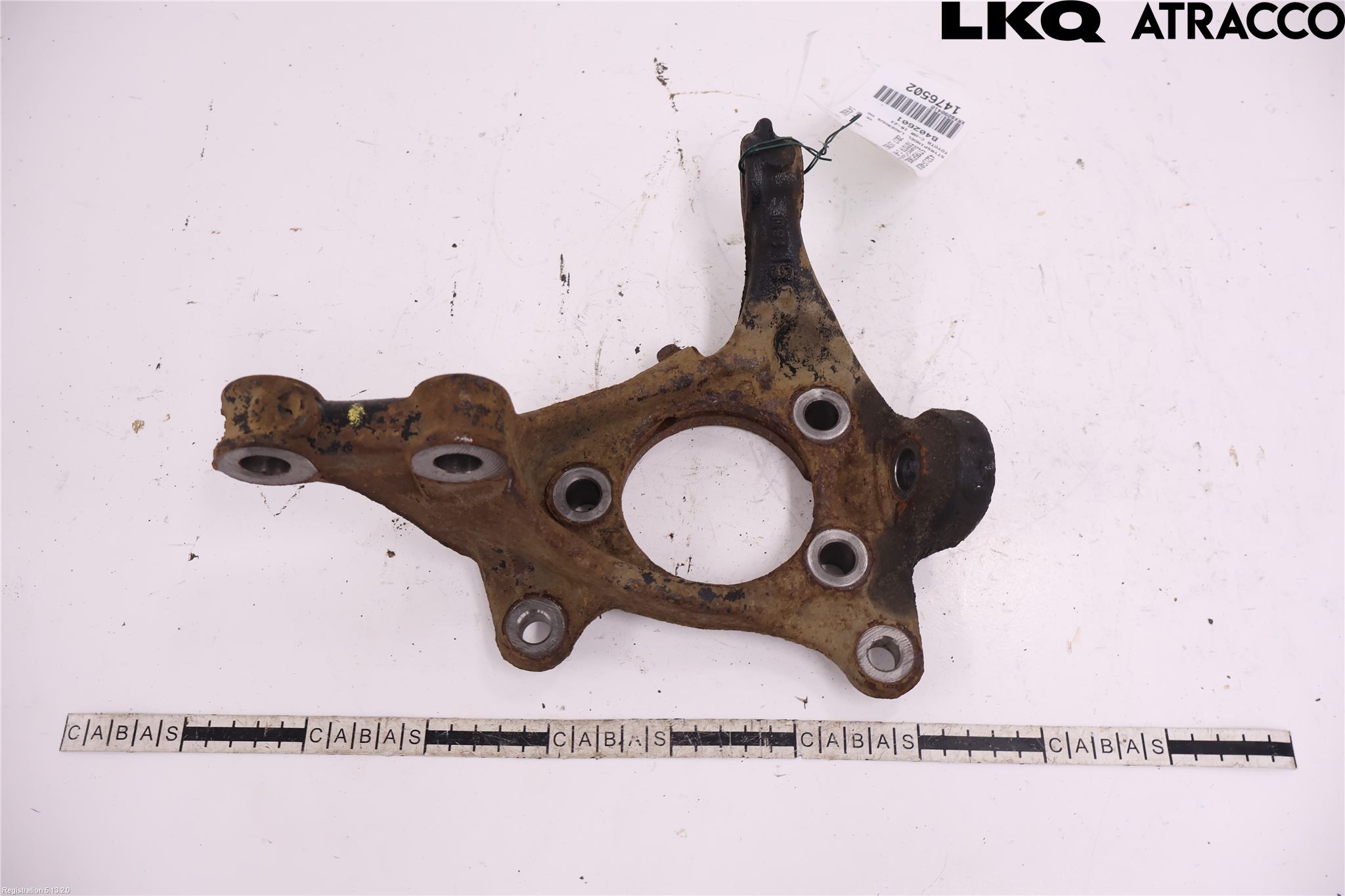 Toyota C-HR 16-23 Styrspindel Lagerhus Hö