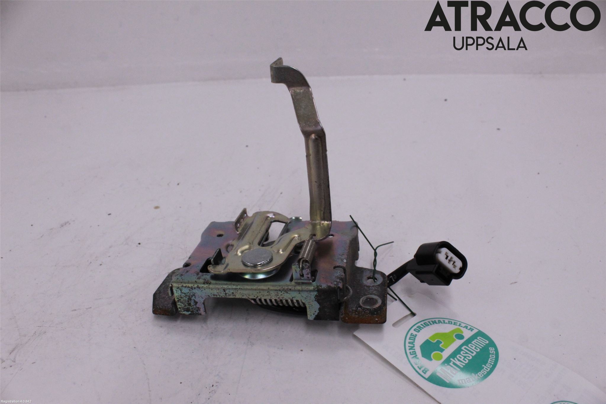 Mitsubishi OUTLANDER 13-21 Huvlås