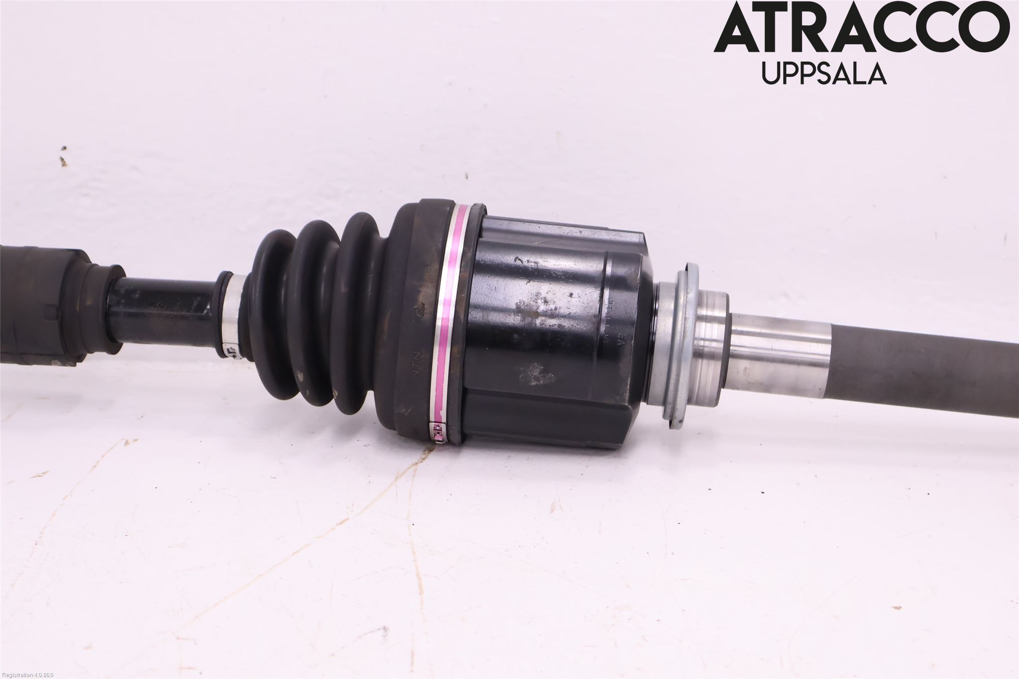 Mitsubishi ECLIPS CROSS Drivaxel Fram Höger