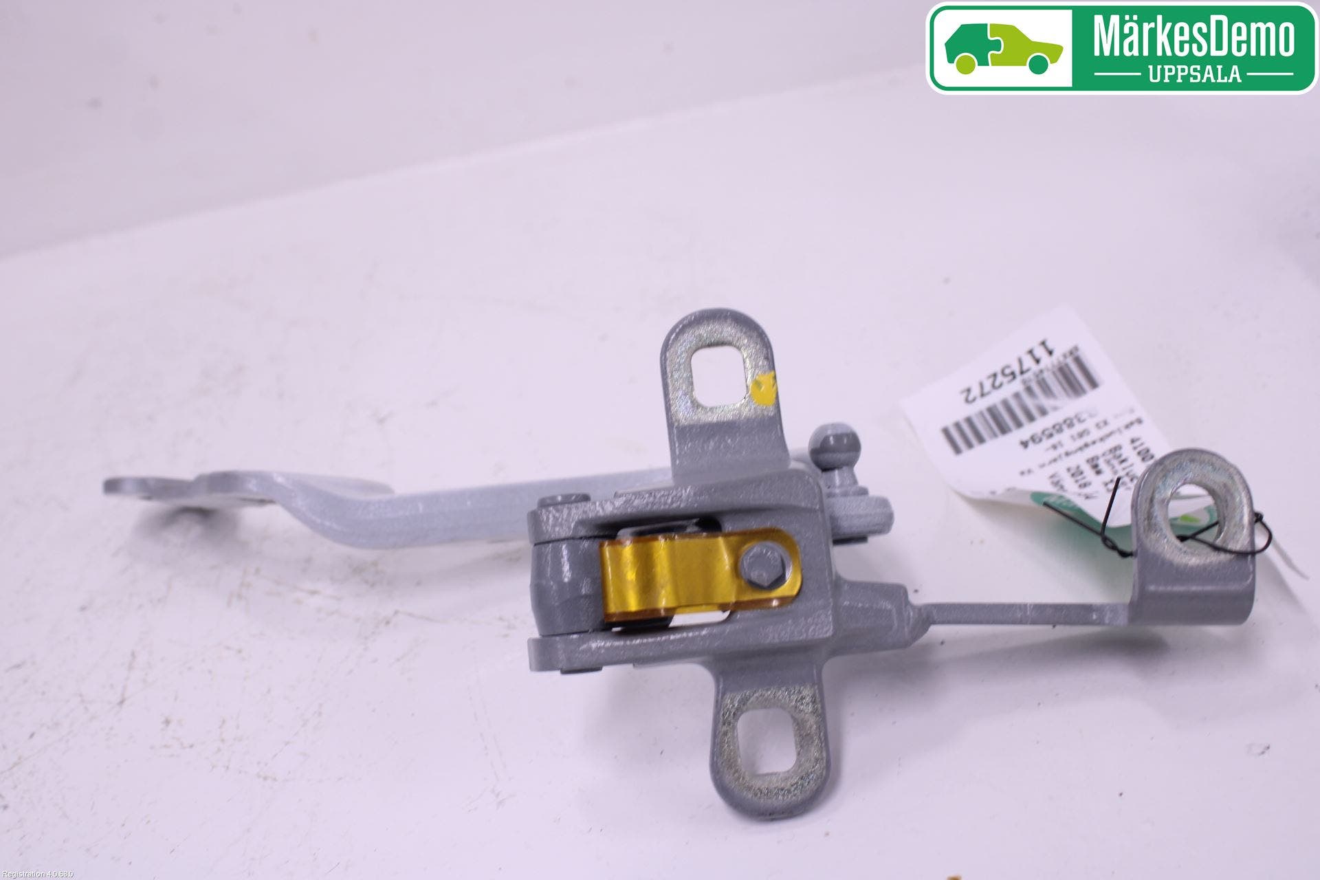 BMW X3 G01 18- Bakluckegångjärn Vä