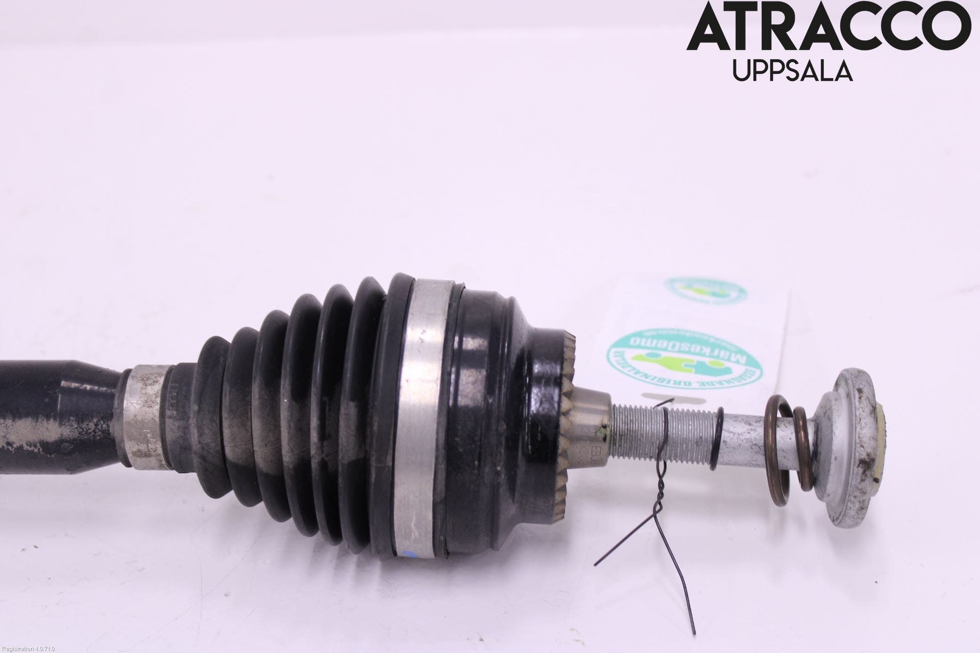 BMW 1 F40 19- Drivaxel Bak Höger