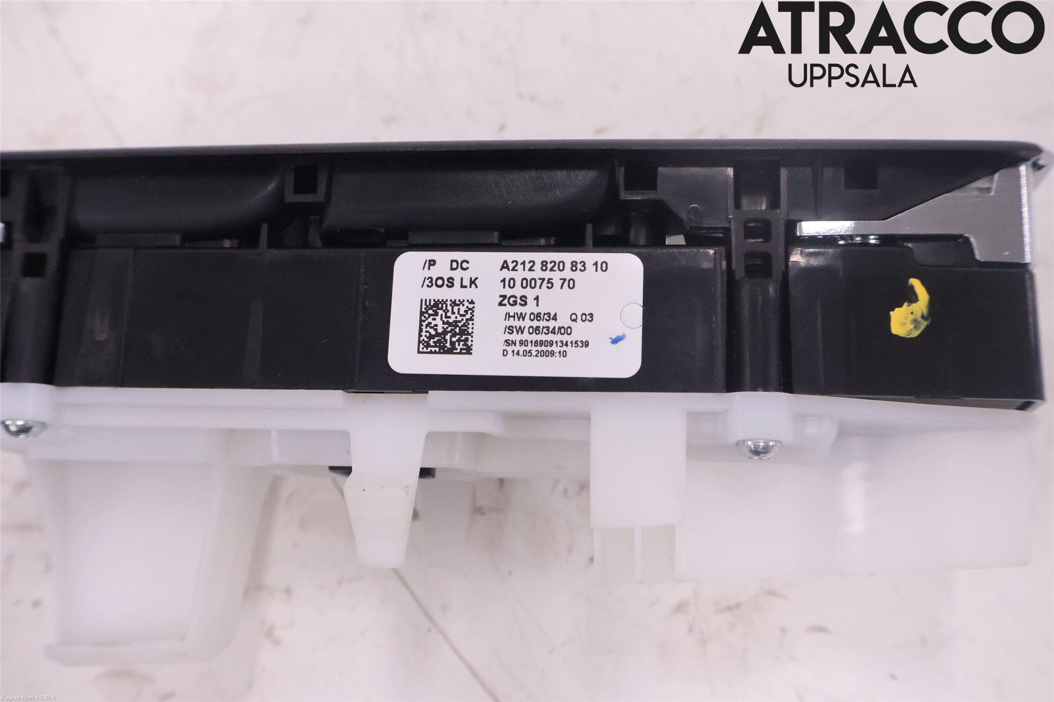 Mercedes-Benz MB E-KLASS (W212) 09-16 Strömställare Elhiss