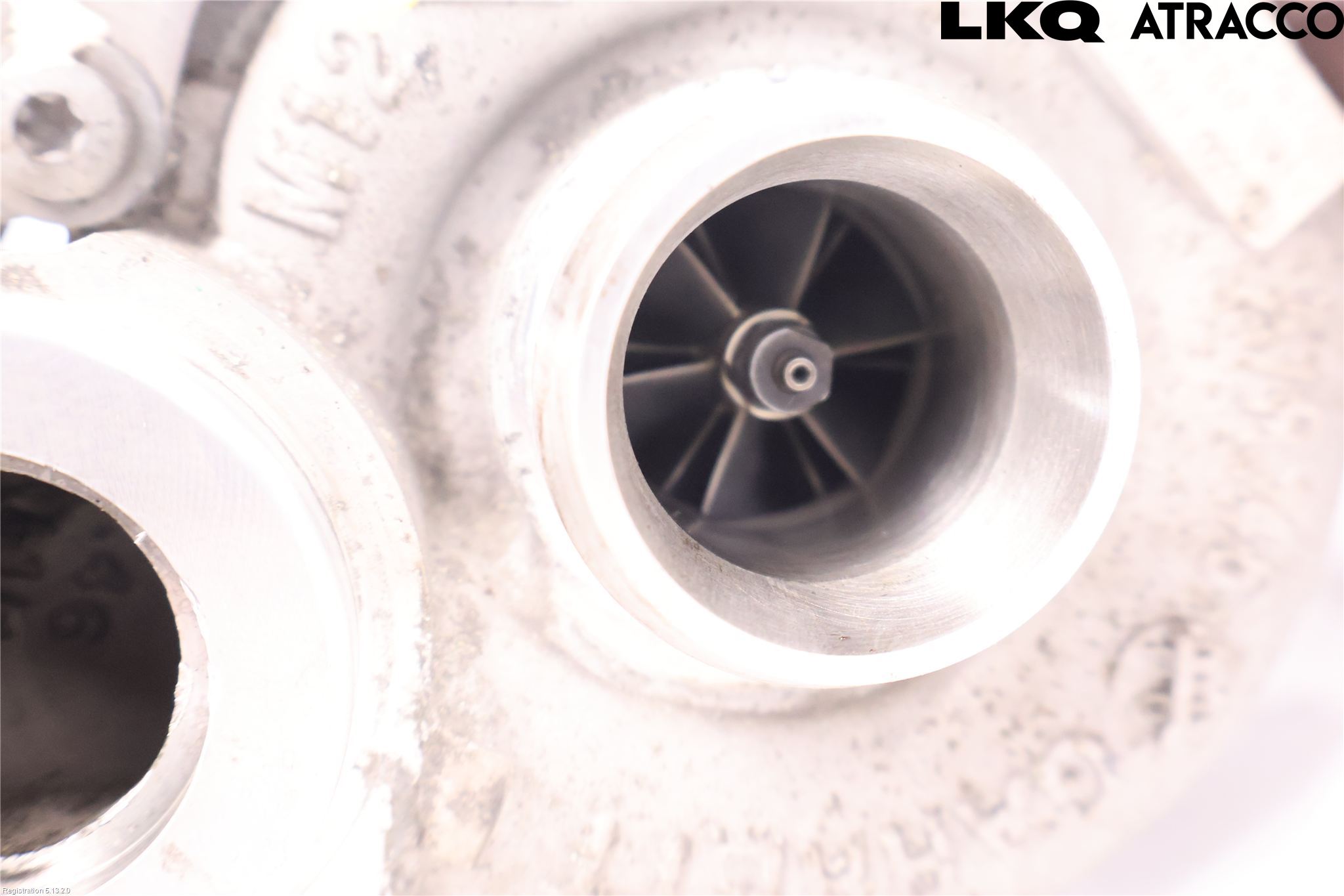 Volkswagen VW TRANSP/CARAVELLE (T5) 04-15 Turboaggregat