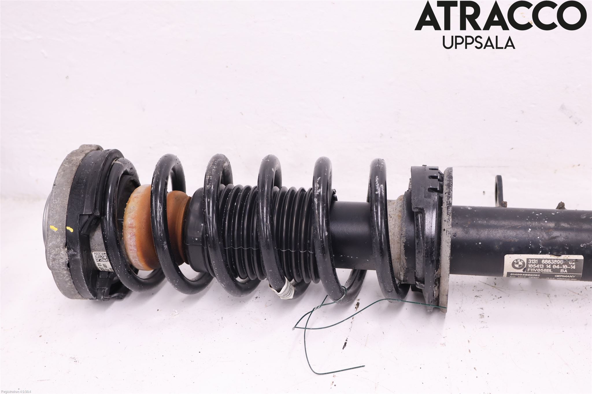 BMW 5 F10/F11/F18 09-17 Fjäderben Fram Höger