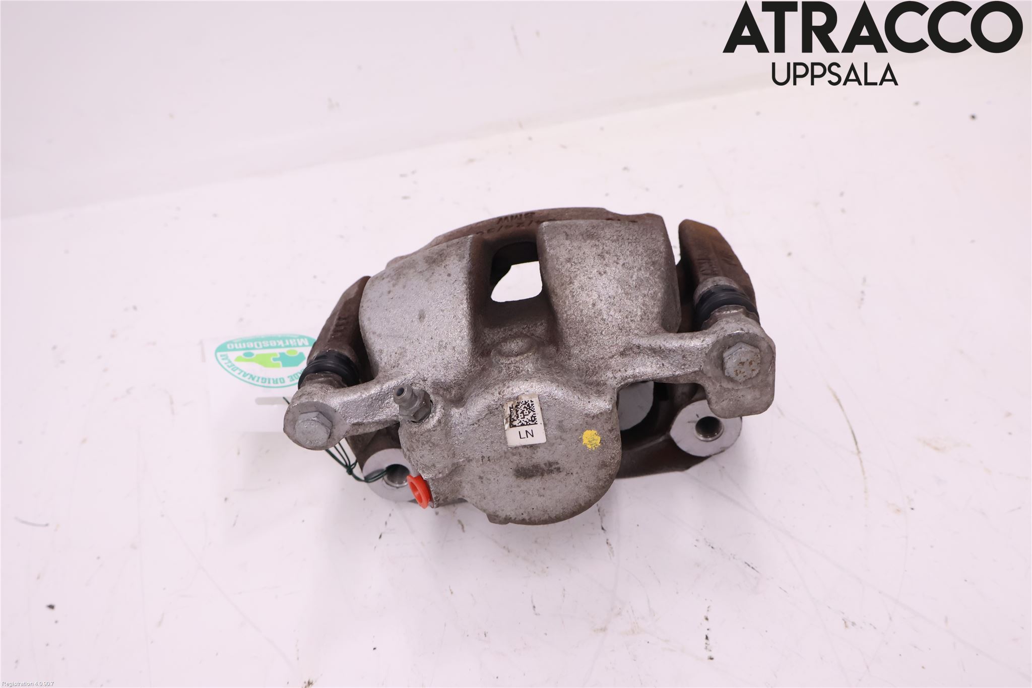 BMW 3 G20/G21/G80/G81 19- Bromsok Fram Höger