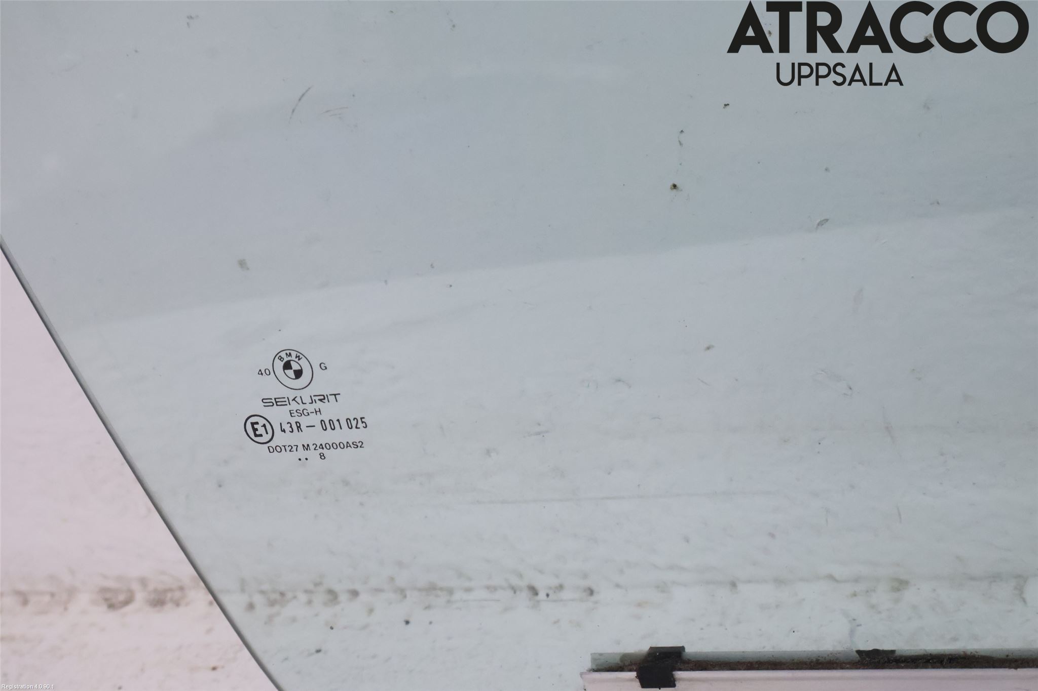 BMW 7 E32      86-94 Dörruta Fram Höger