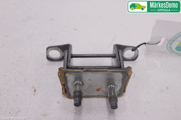 Volvo V40 12-19 Bakluckegångjärn Vä