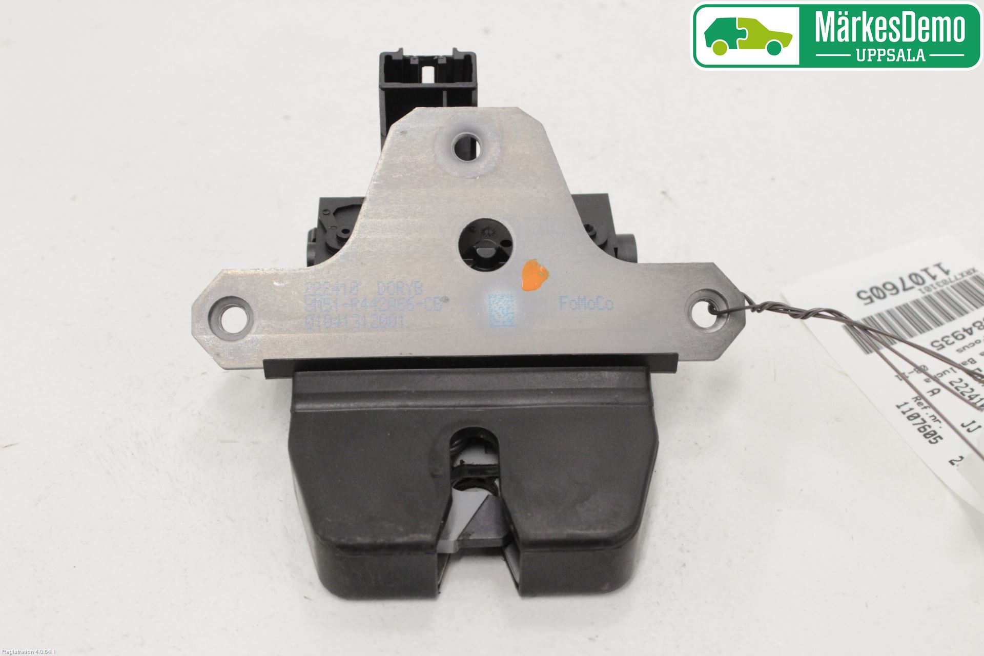 Ford FOCUS 08-11 Låskista Baklucka