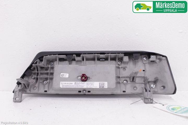 BMW 3 G20/G21/G80/G81 19- Bildskärm