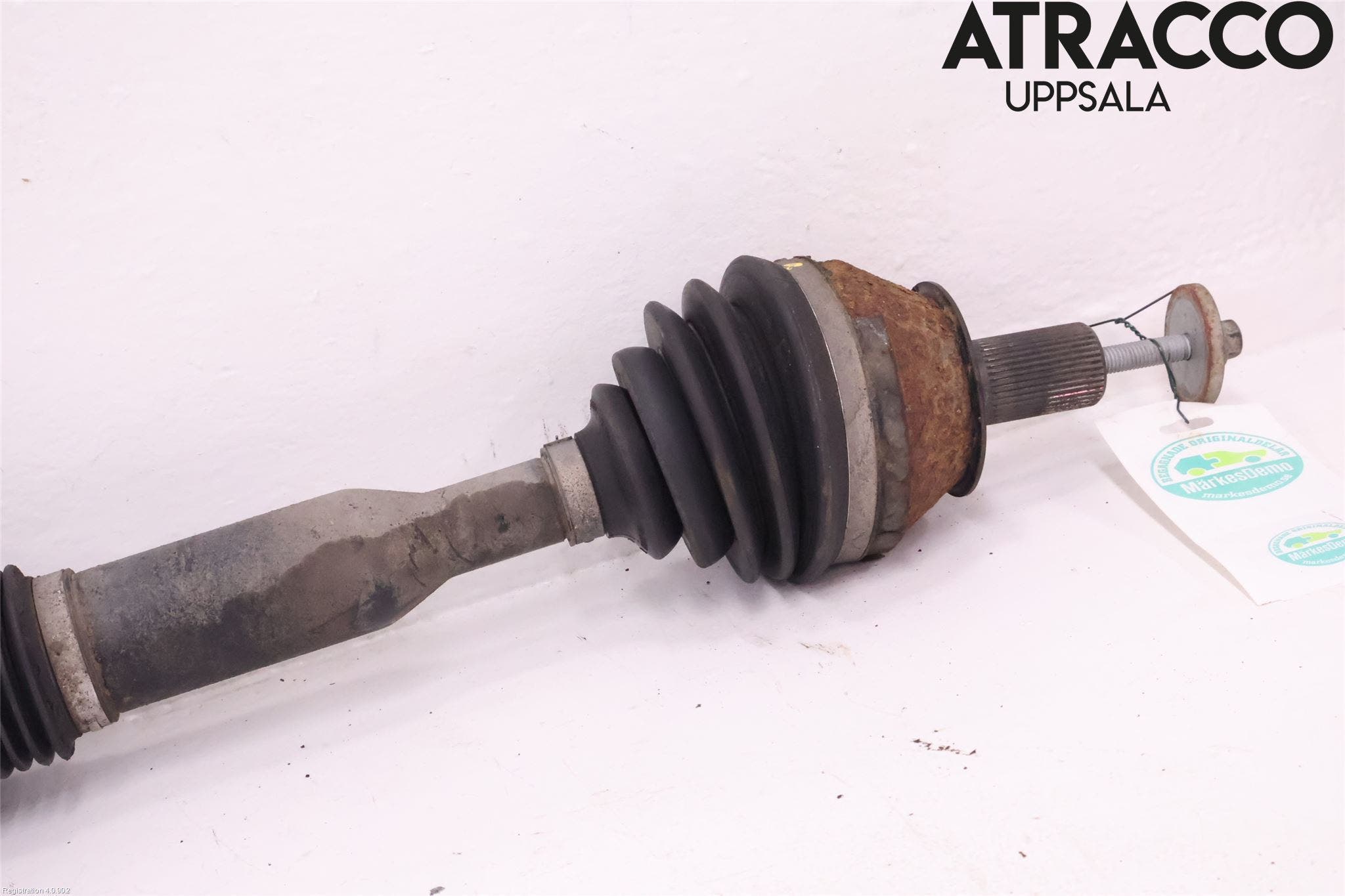 Volvo XC70 08-13 Drivaxel Fram Höger