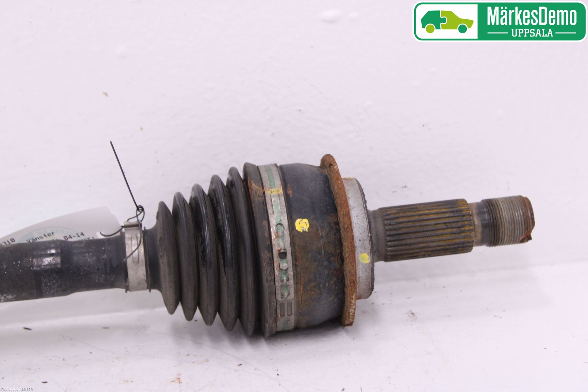 Mercedes-Benz MB VITO/VIANO (W639) 04-14 Drivaxel Bak Vänster