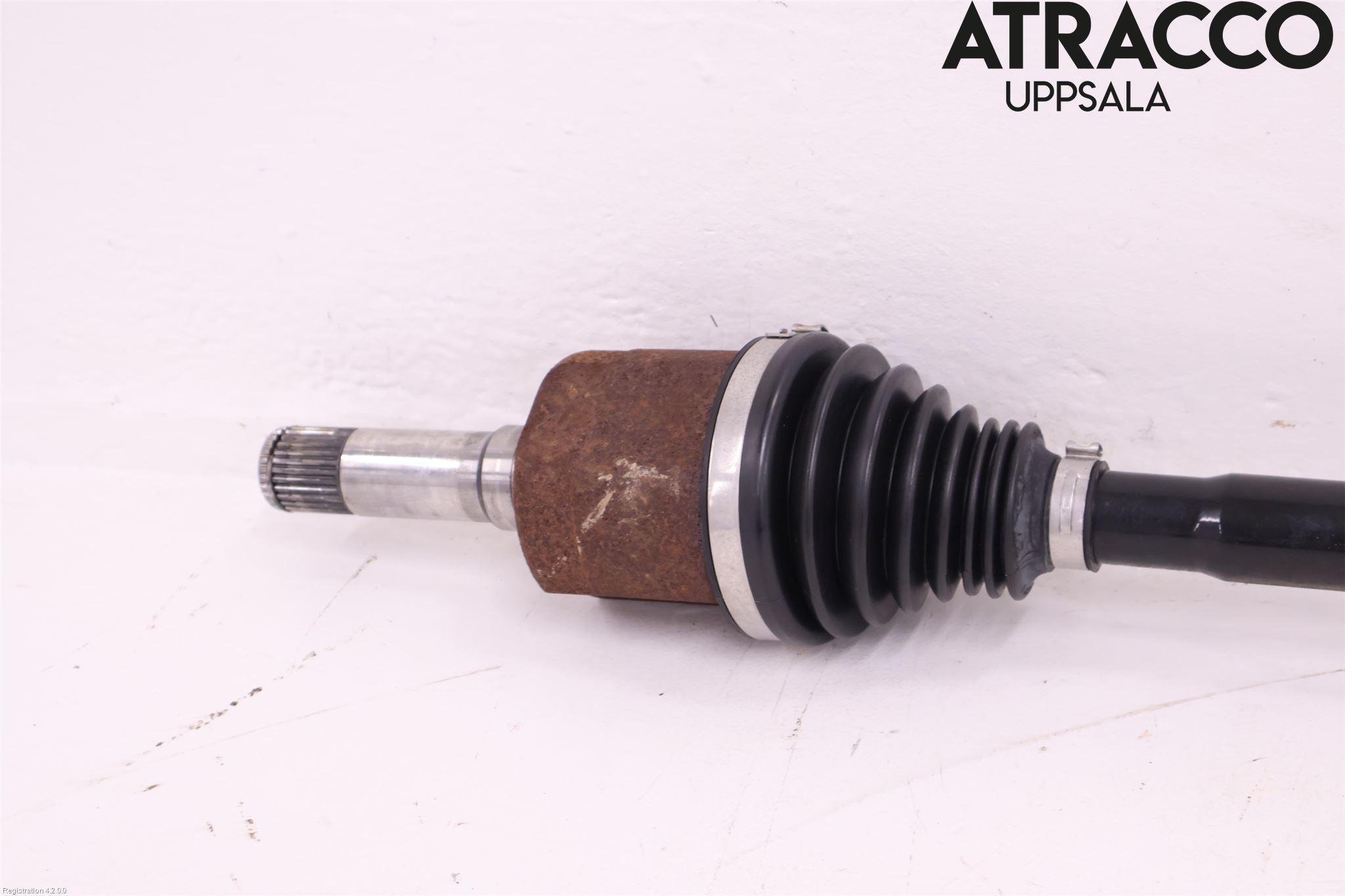 MG ZS EV 20- Drivaxel Fram Höger