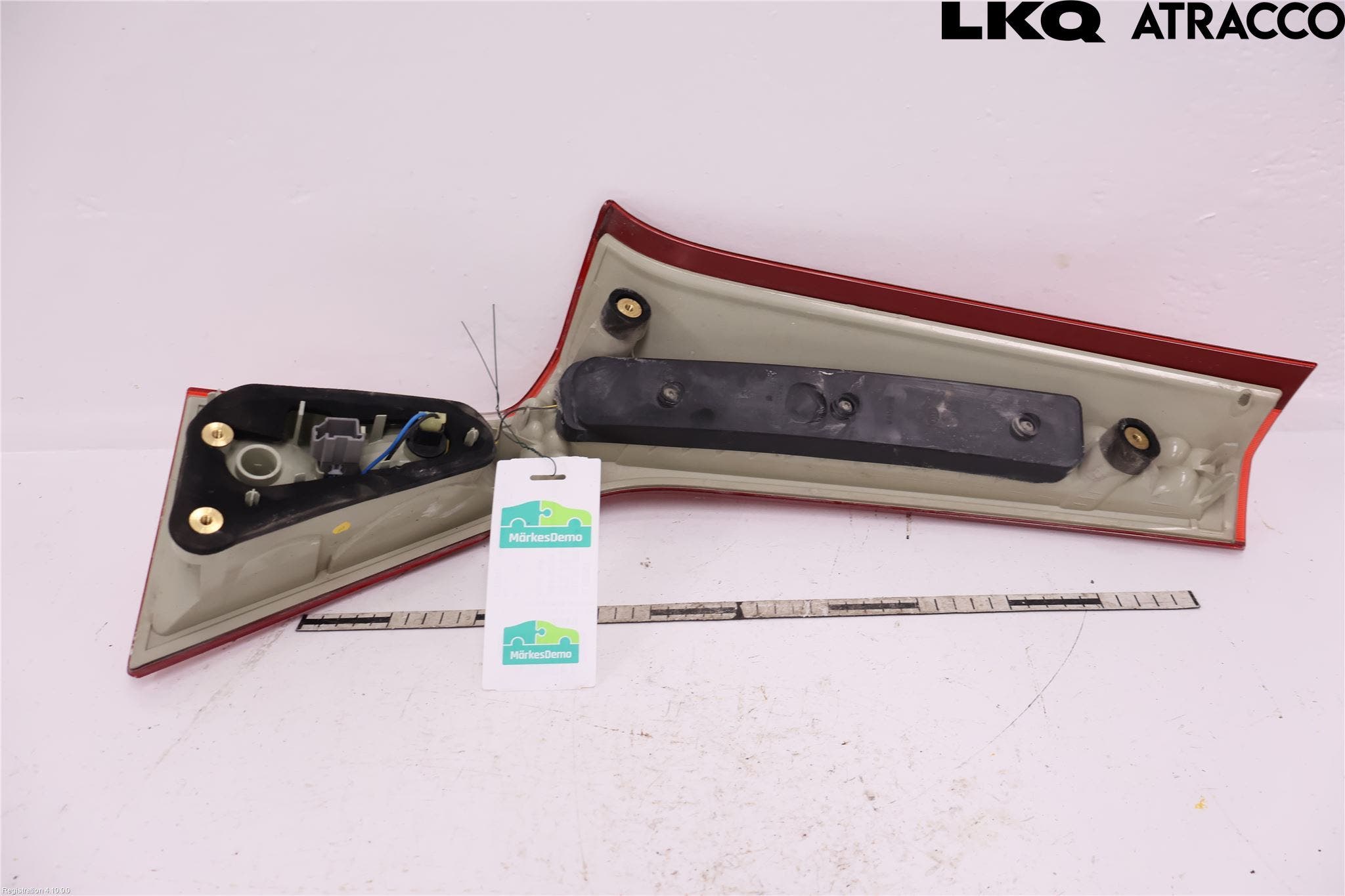 Volvo V70 08-13 Bakljus Lucka Hö