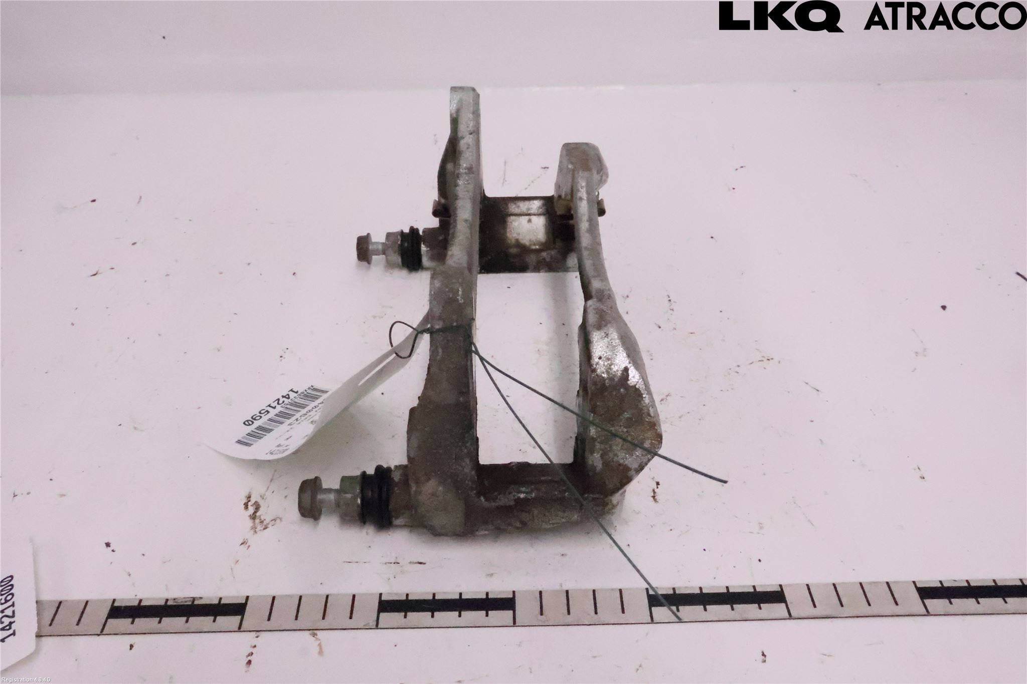 Toyota bZ4X EA10 22- Bromsokshållare