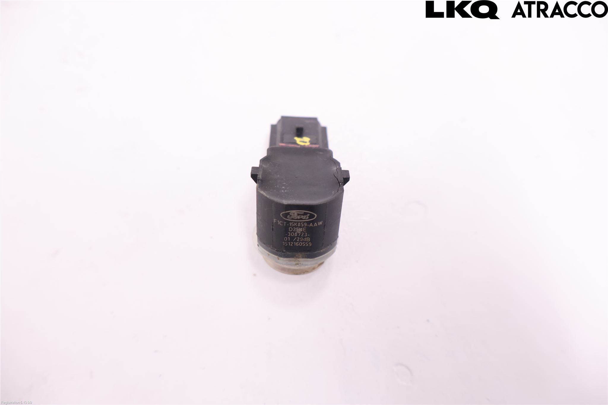 Ford KUGA 17-19 Parkeringshjälp Backsensor